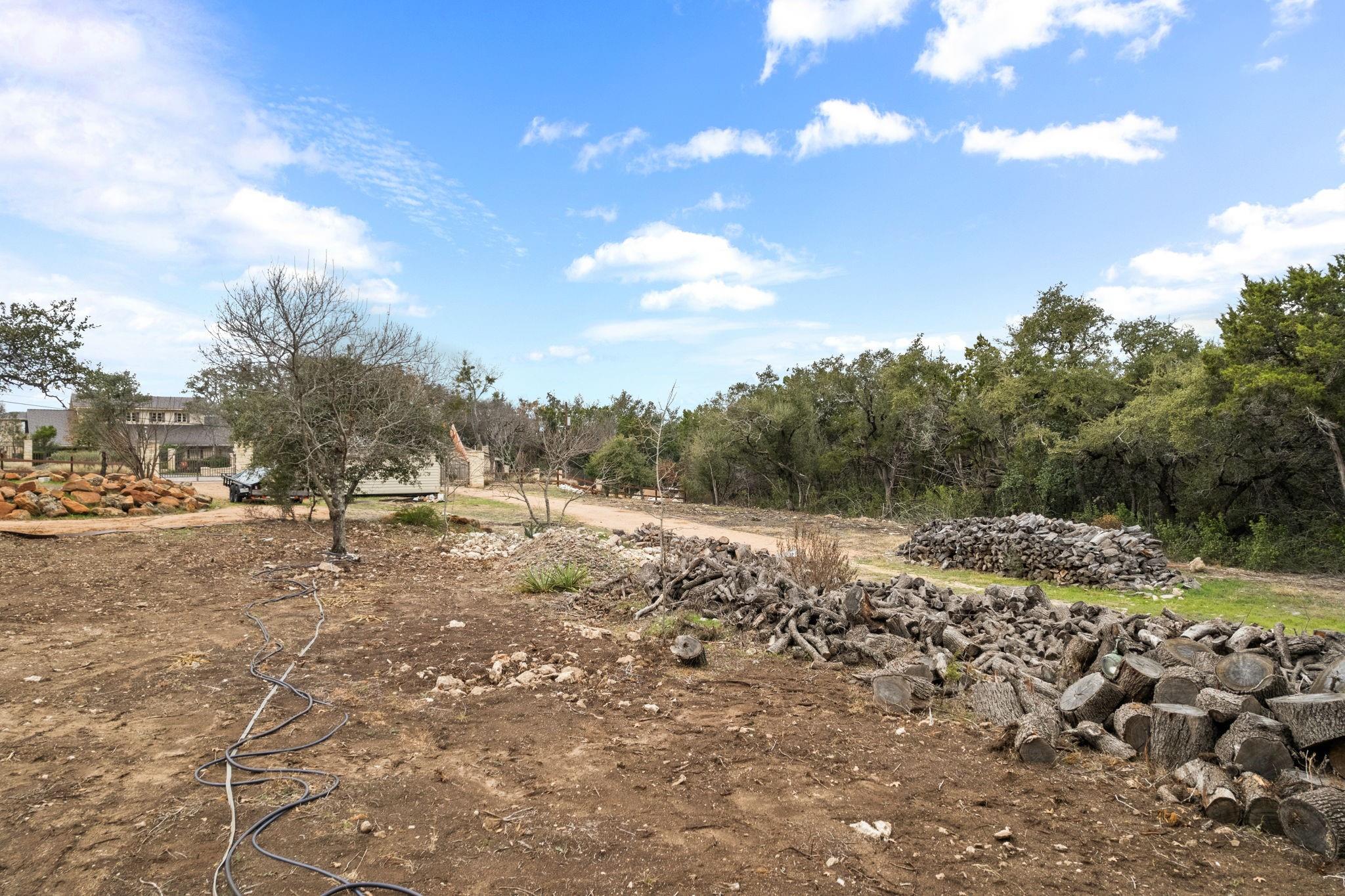 15900 Booth Cir, Volente, TX 78641