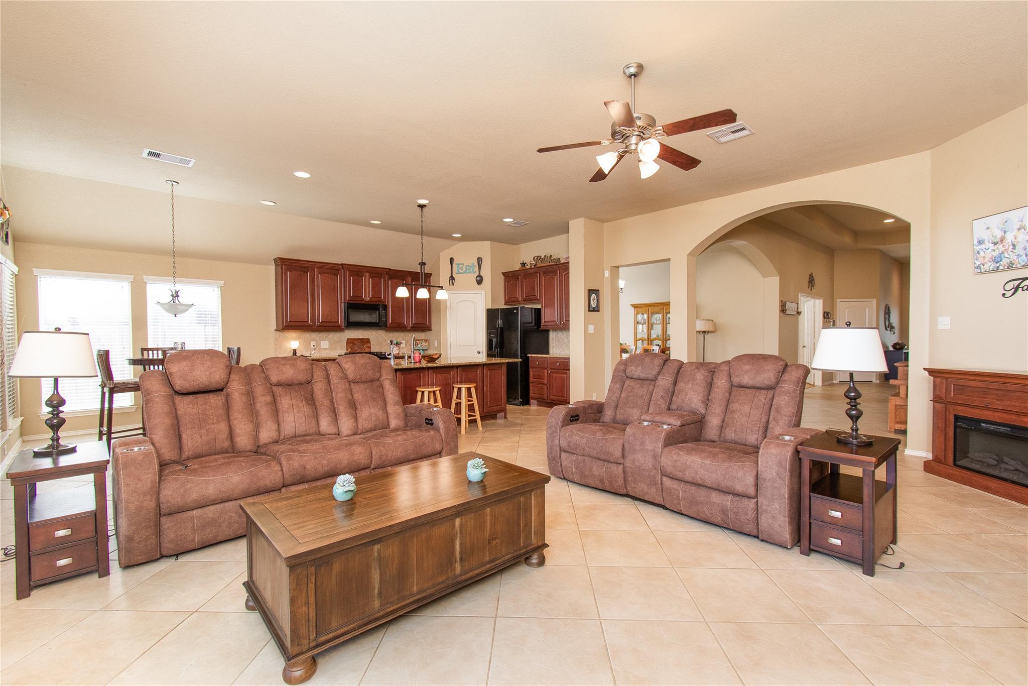 947 Madrone Dr, Georgetown, TX 78628