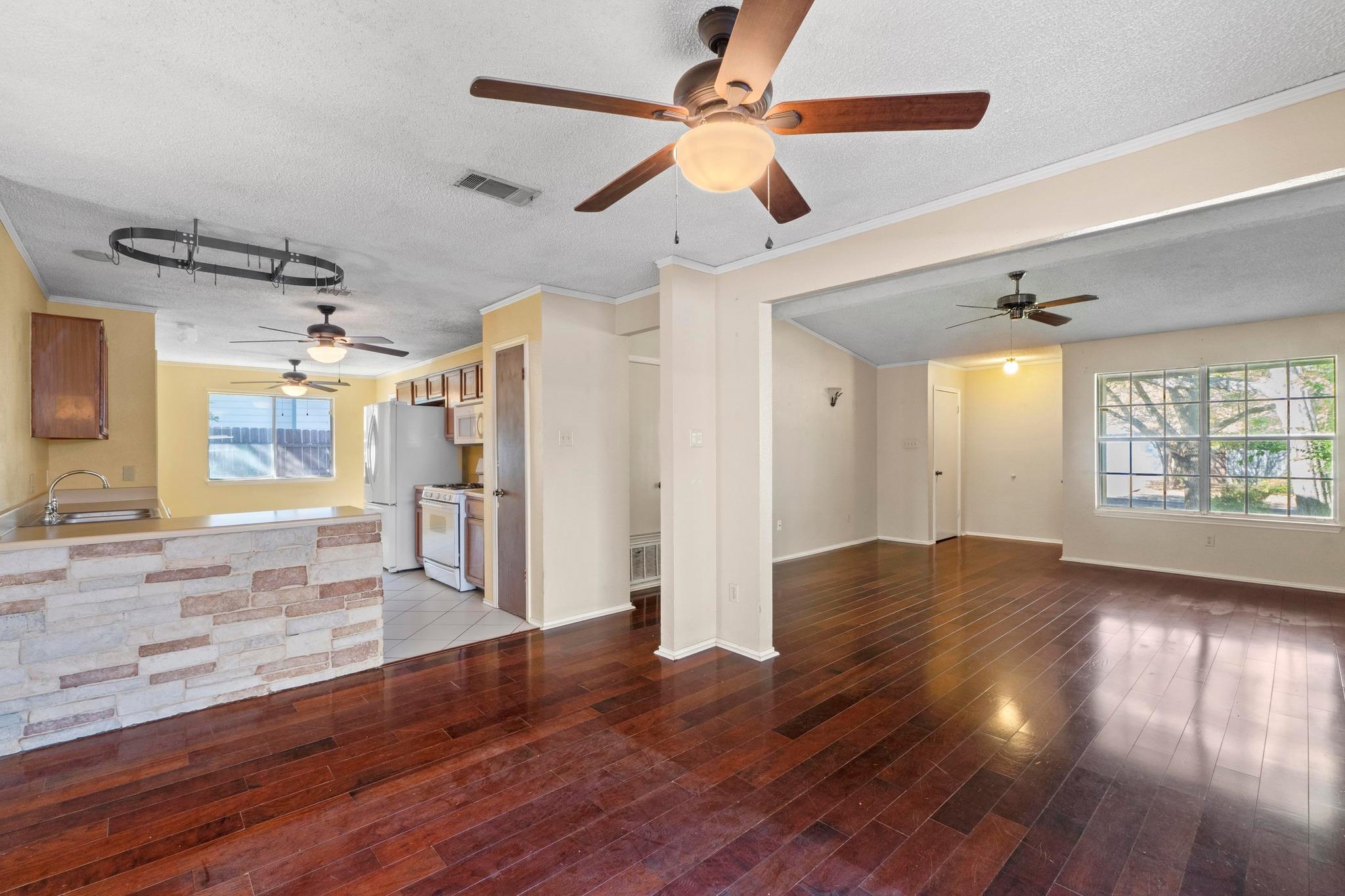 12705 Acadian Trl, Austin, TX 78727