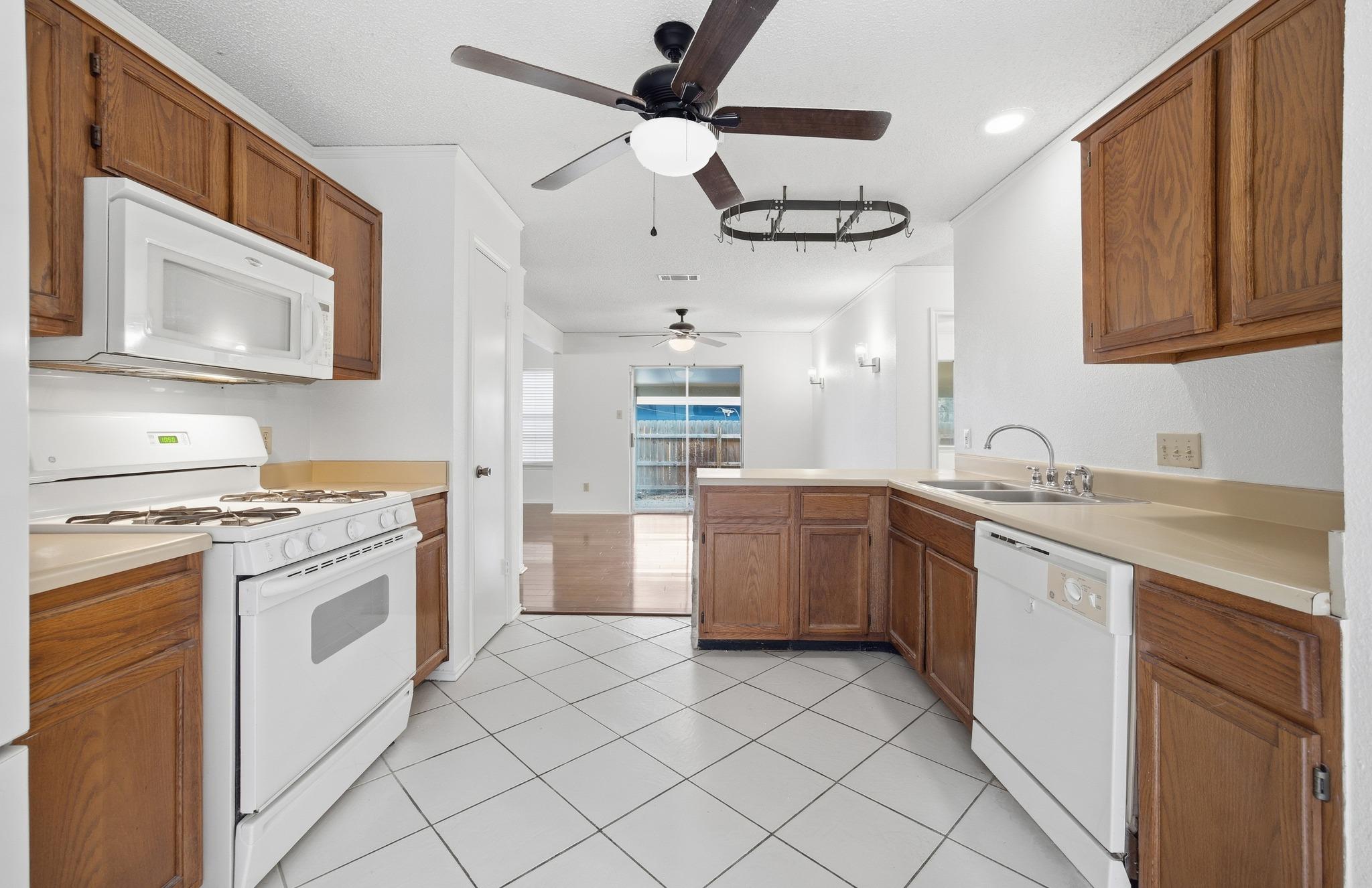 12705 Acadian Trl, Austin, TX 78727