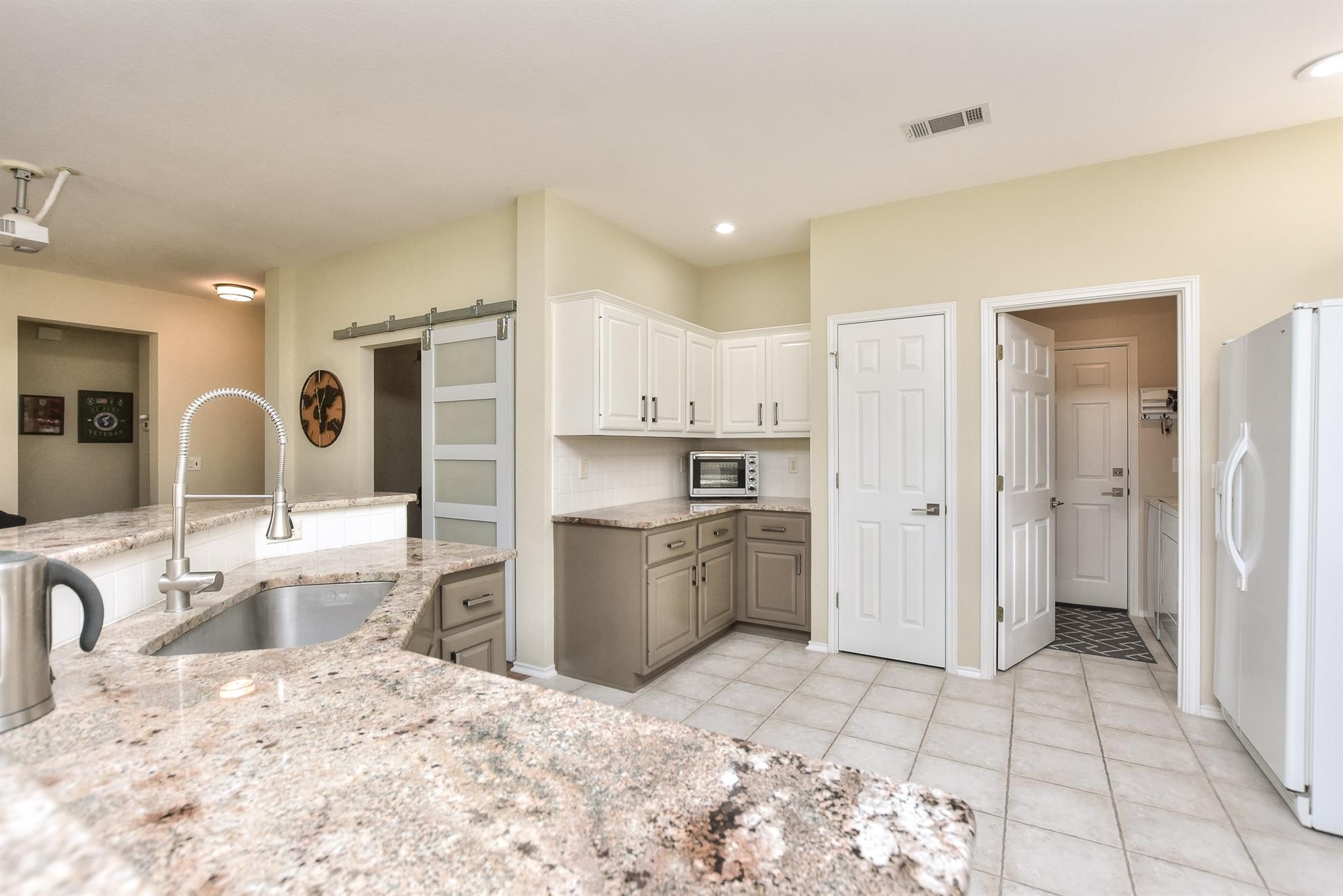 116 Dandelion Dr, Georgetown, TX 78633