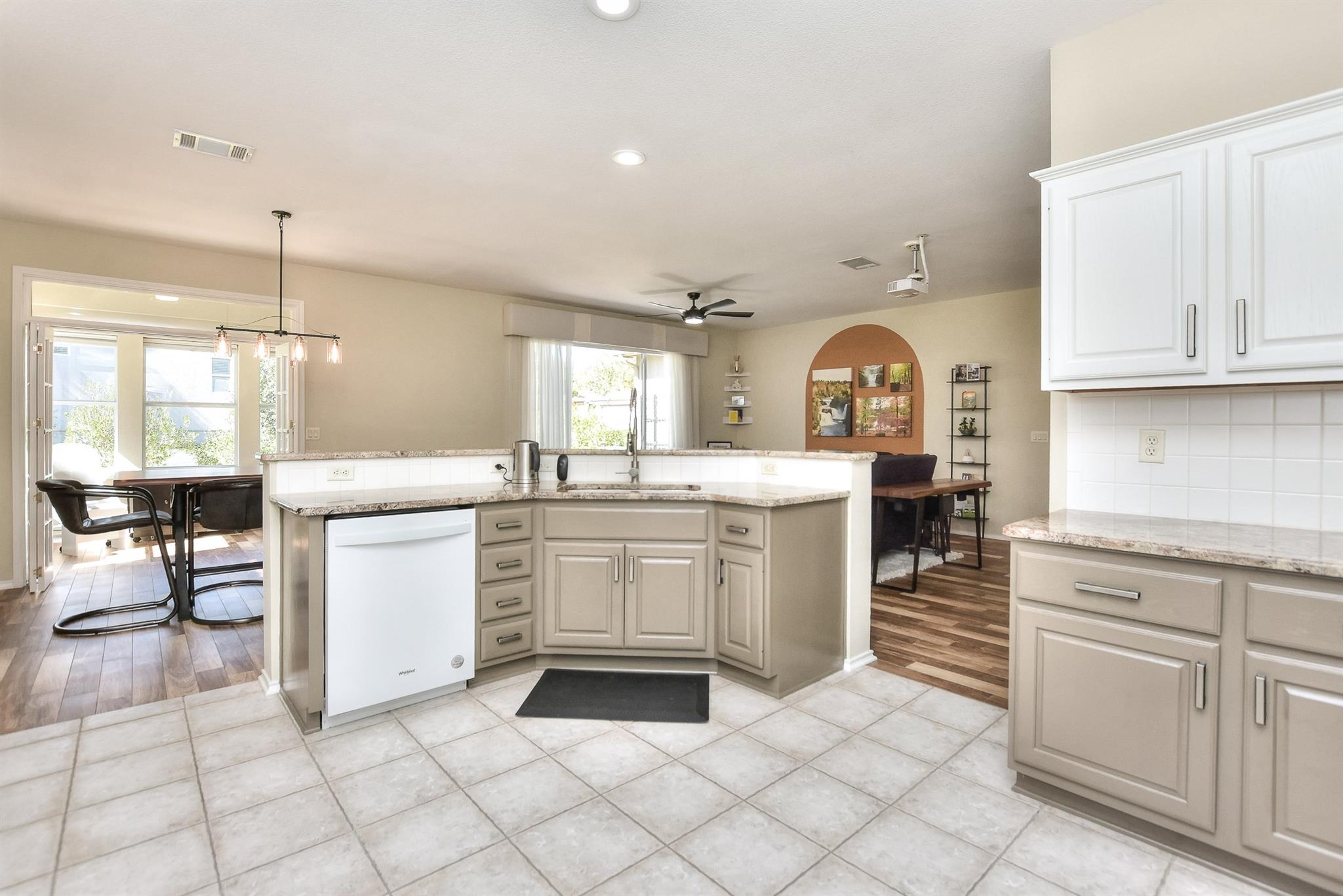 116 Dandelion Dr, Georgetown, TX 78633