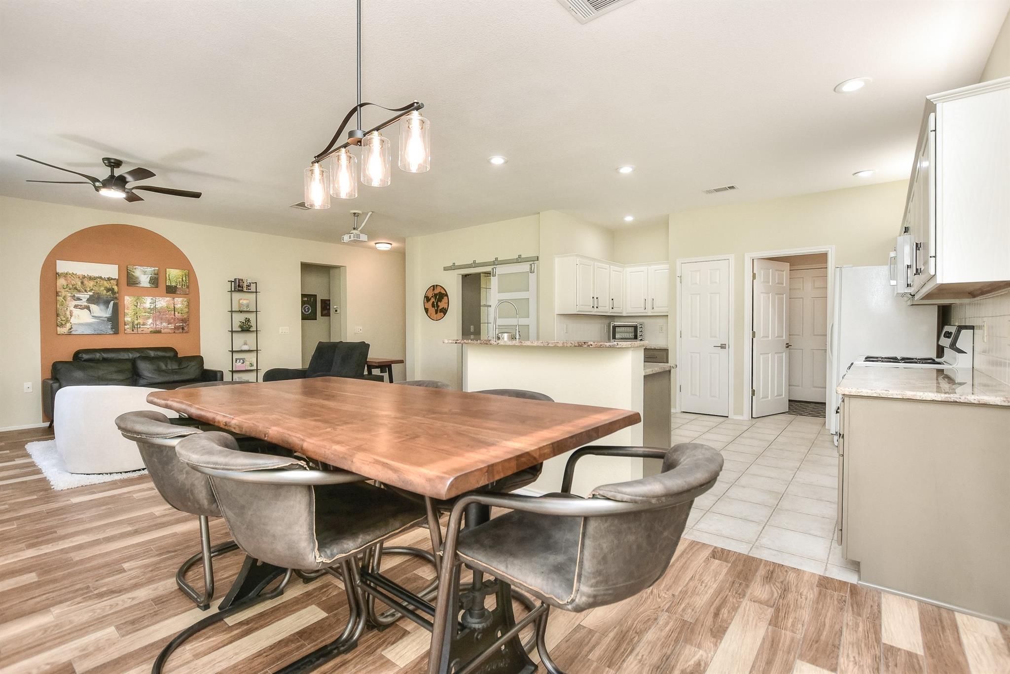 116 Dandelion Dr, Georgetown, TX 78633