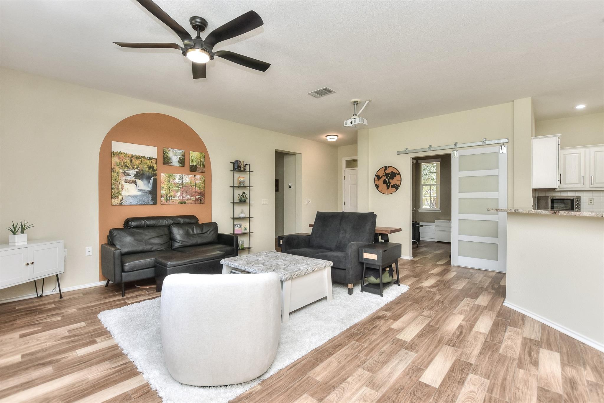 116 Dandelion Dr, Georgetown, TX 78633