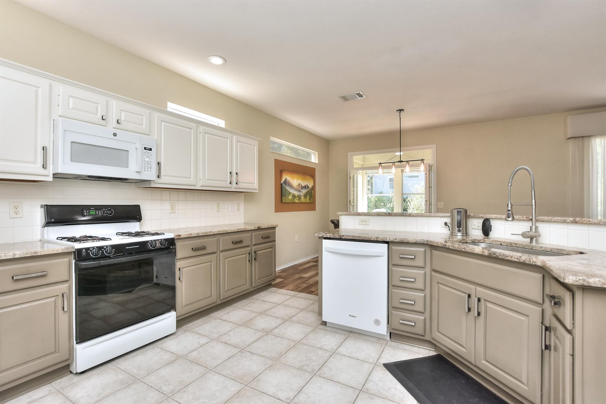 116 Dandelion Dr, Georgetown, TX 78633