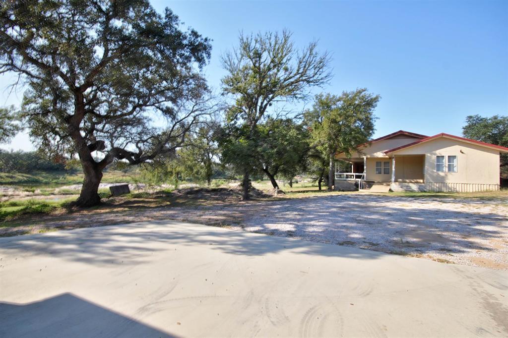 211 Hwy 29, Llano, TX 78643