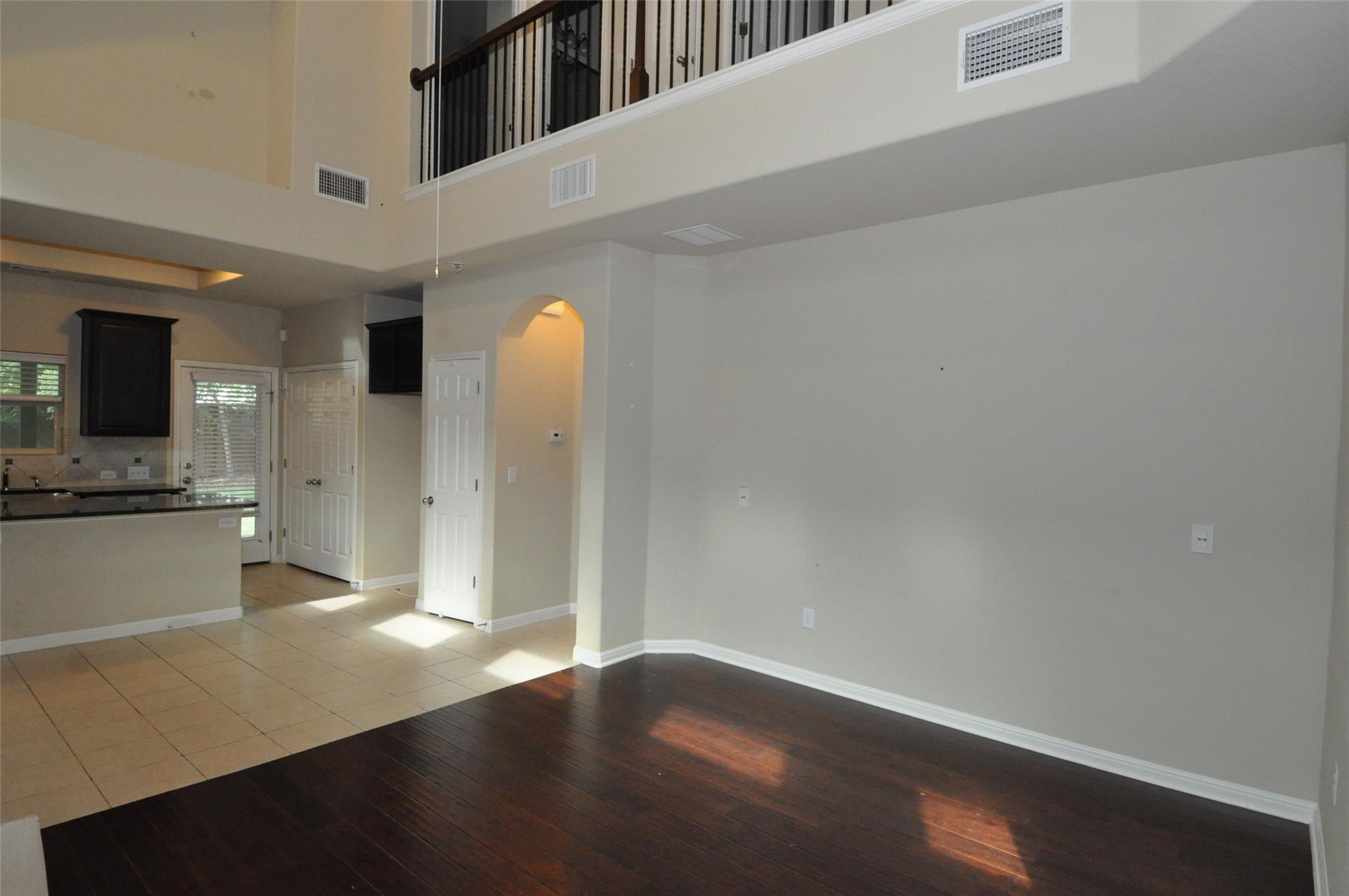 7709 Menchaca Rd # 8, Austin, TX 78745