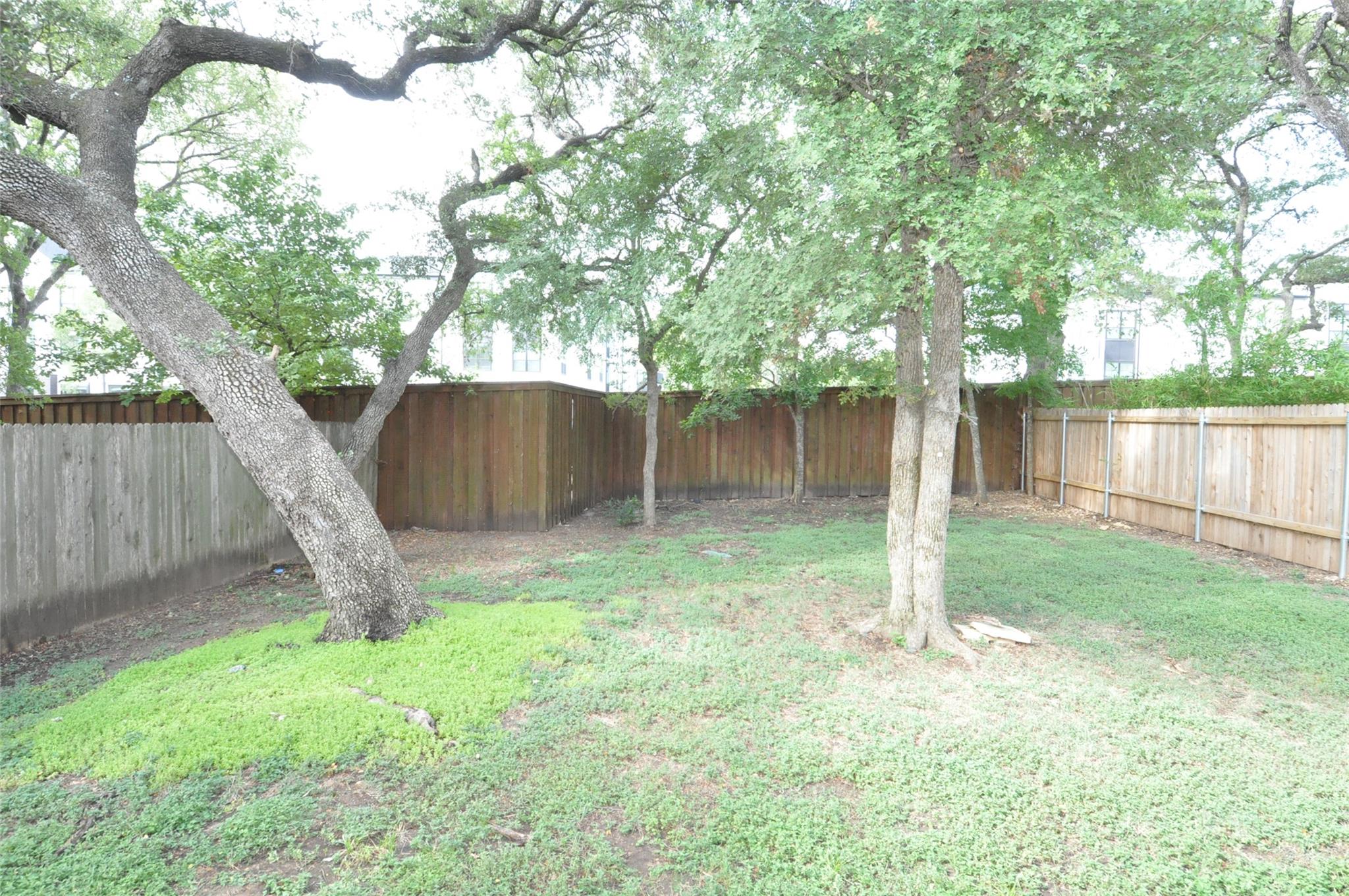 7709 Menchaca Rd # 8, Austin, TX 78745