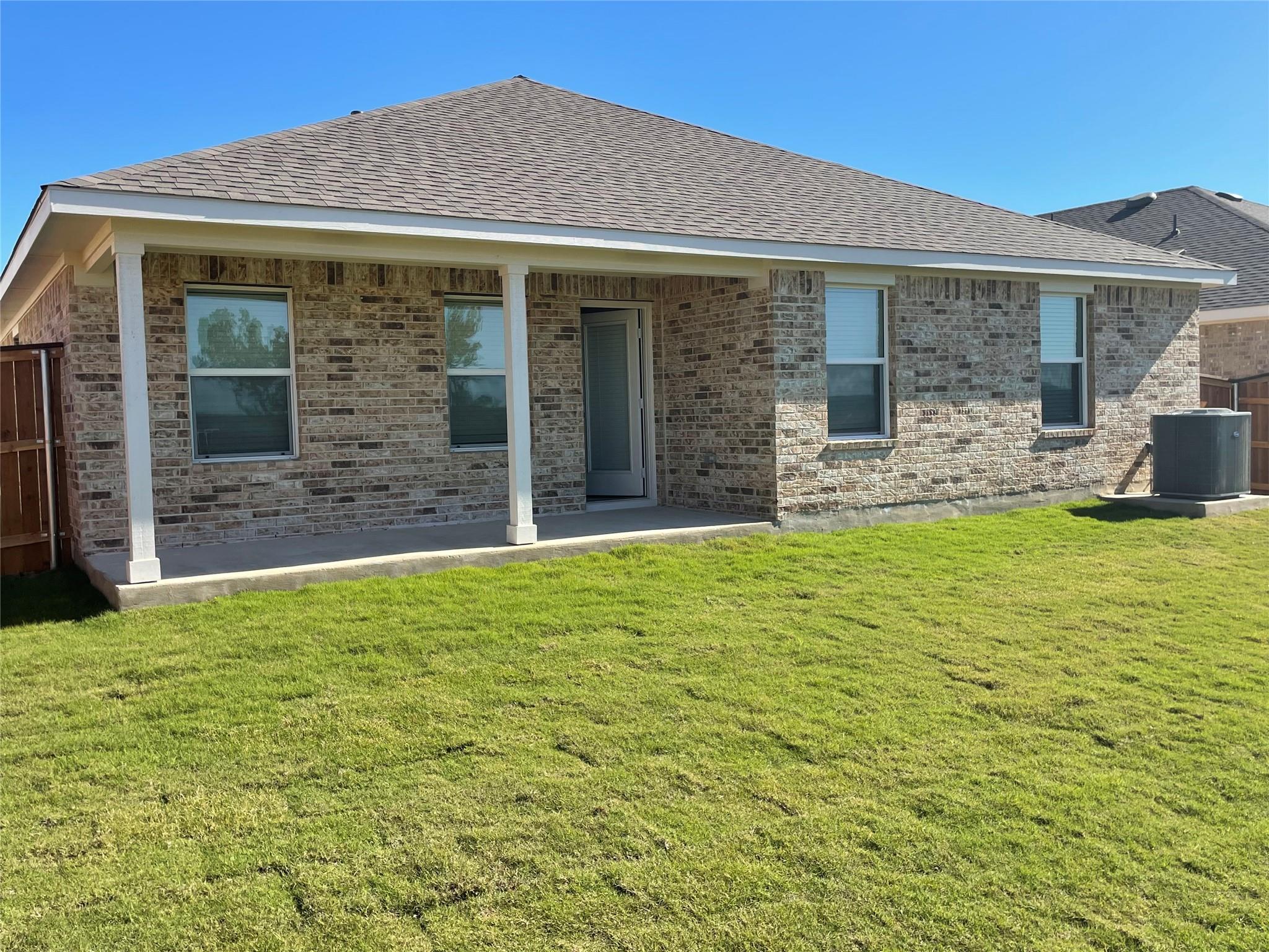 2433 Bronc Buster Way, Leander, TX 78641