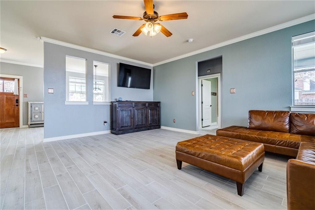 226 Sycamore St, Georgetown, TX 78633