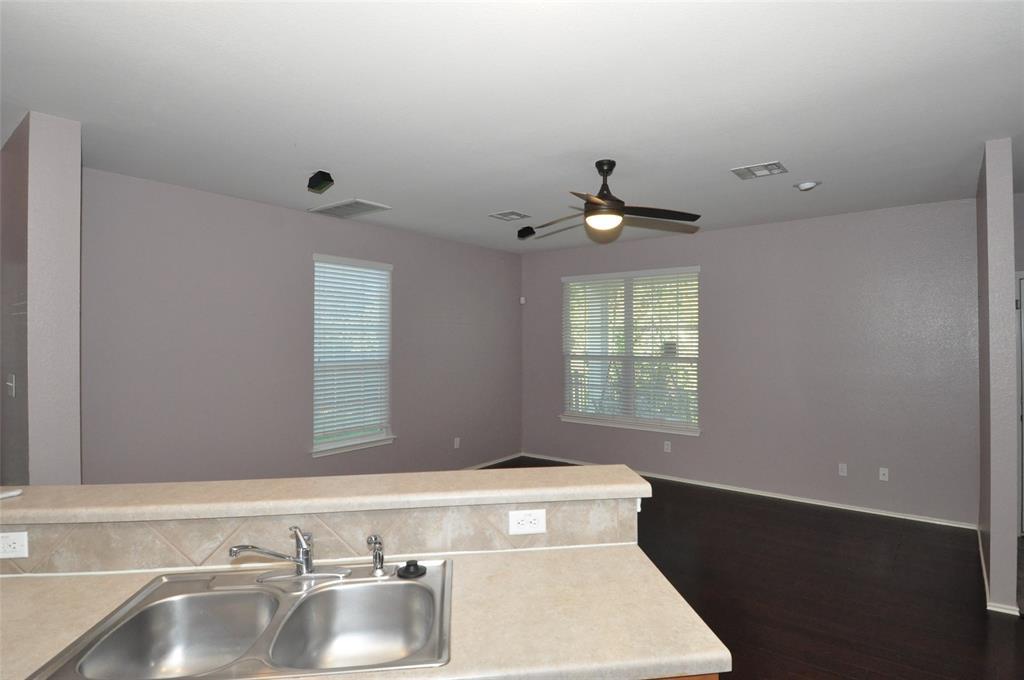 1900 Scofield Ridge Pkwy # 5403, Austin, TX 78727