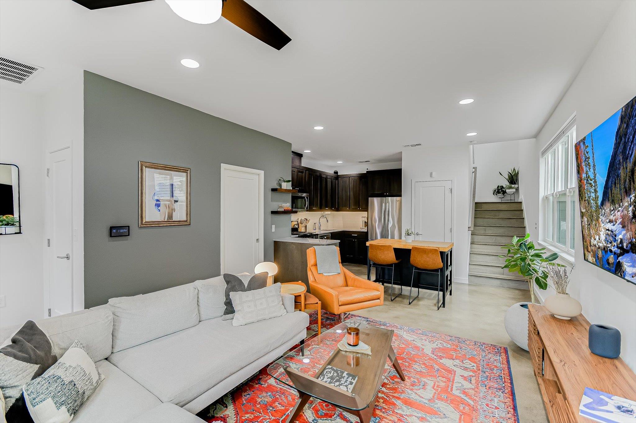 2414 E Martin Luther King Jr Blvd # A, Austin, TX 78702