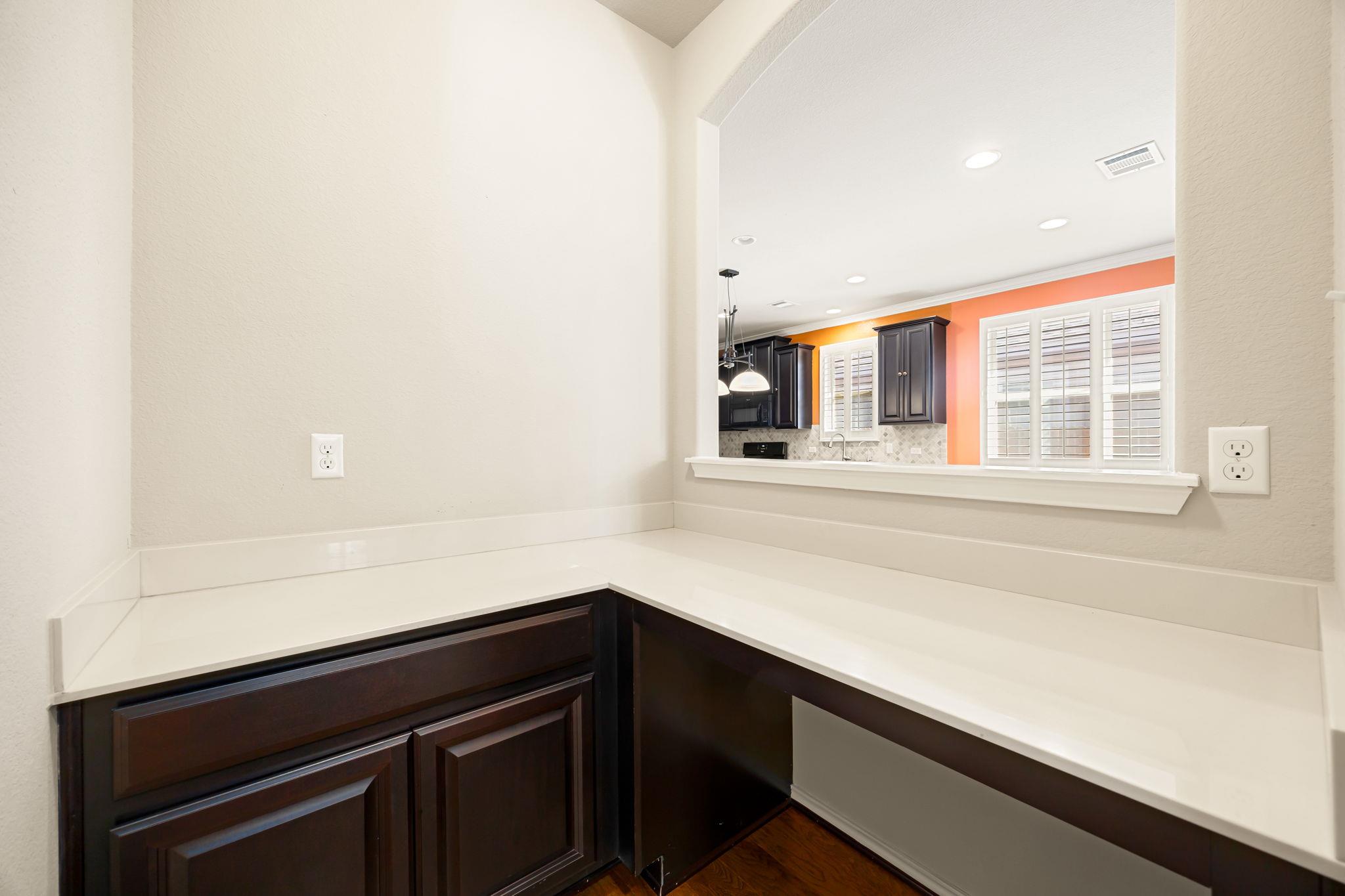 133 Camden Cv, Buda, TX 78610