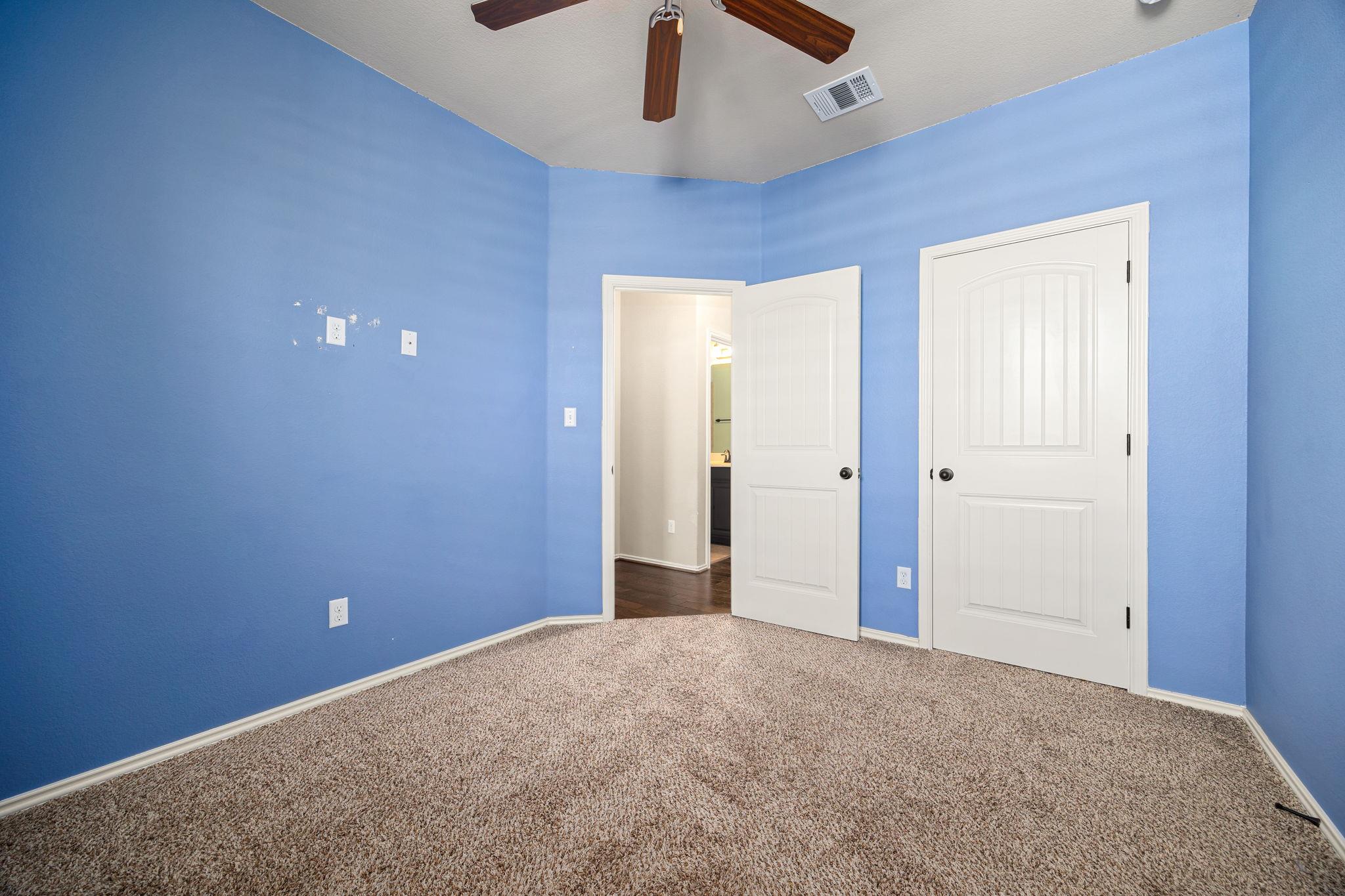 133 Camden Cv, Buda, TX 78610