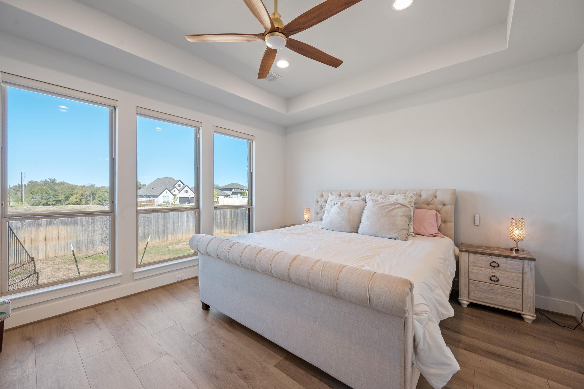 162 Groundhog Dr, Buda, TX 78610