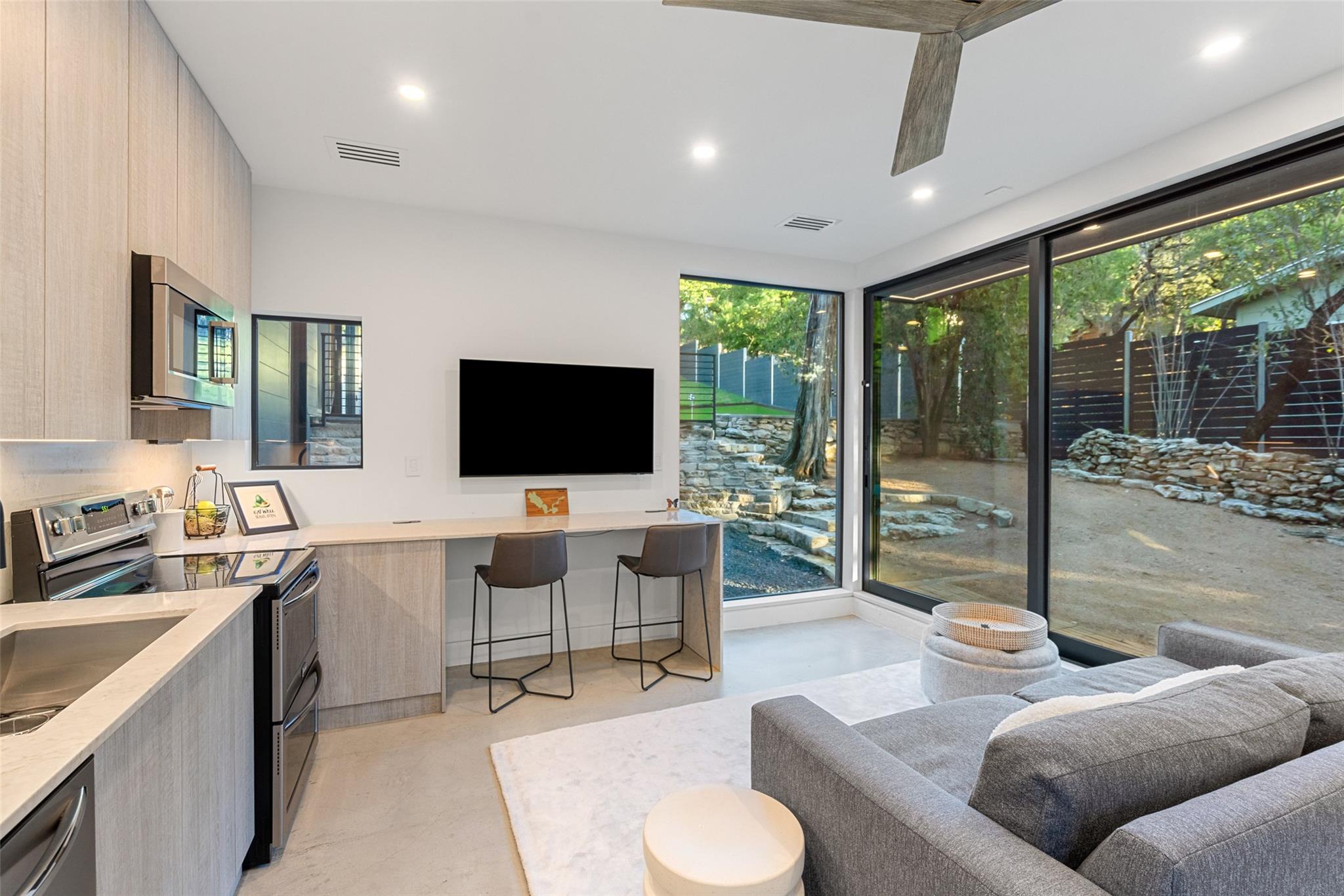 2503 Dip Cv, Austin, TX 78704