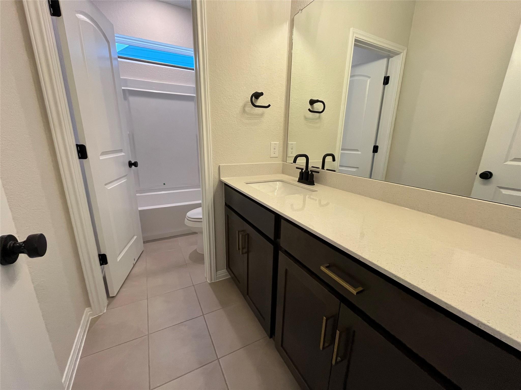 125 Kiowa Bnd, Liberty Hill, TX 78642