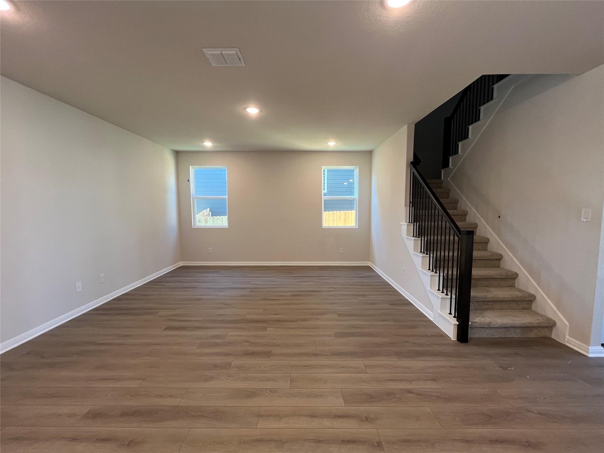 125 Kiowa Bnd, Liberty Hill, TX 78642