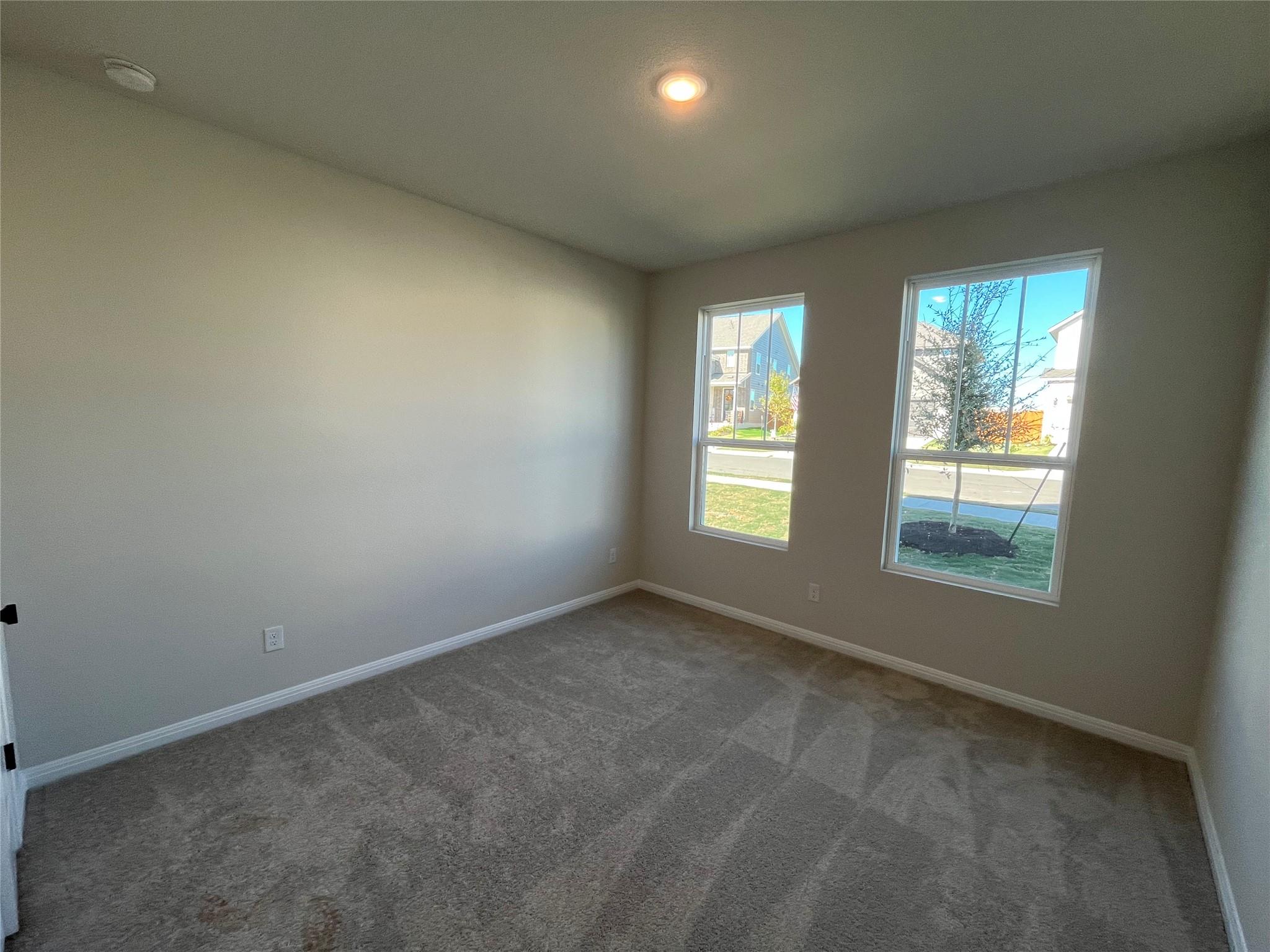 125 Kiowa Bnd, Liberty Hill, TX 78642