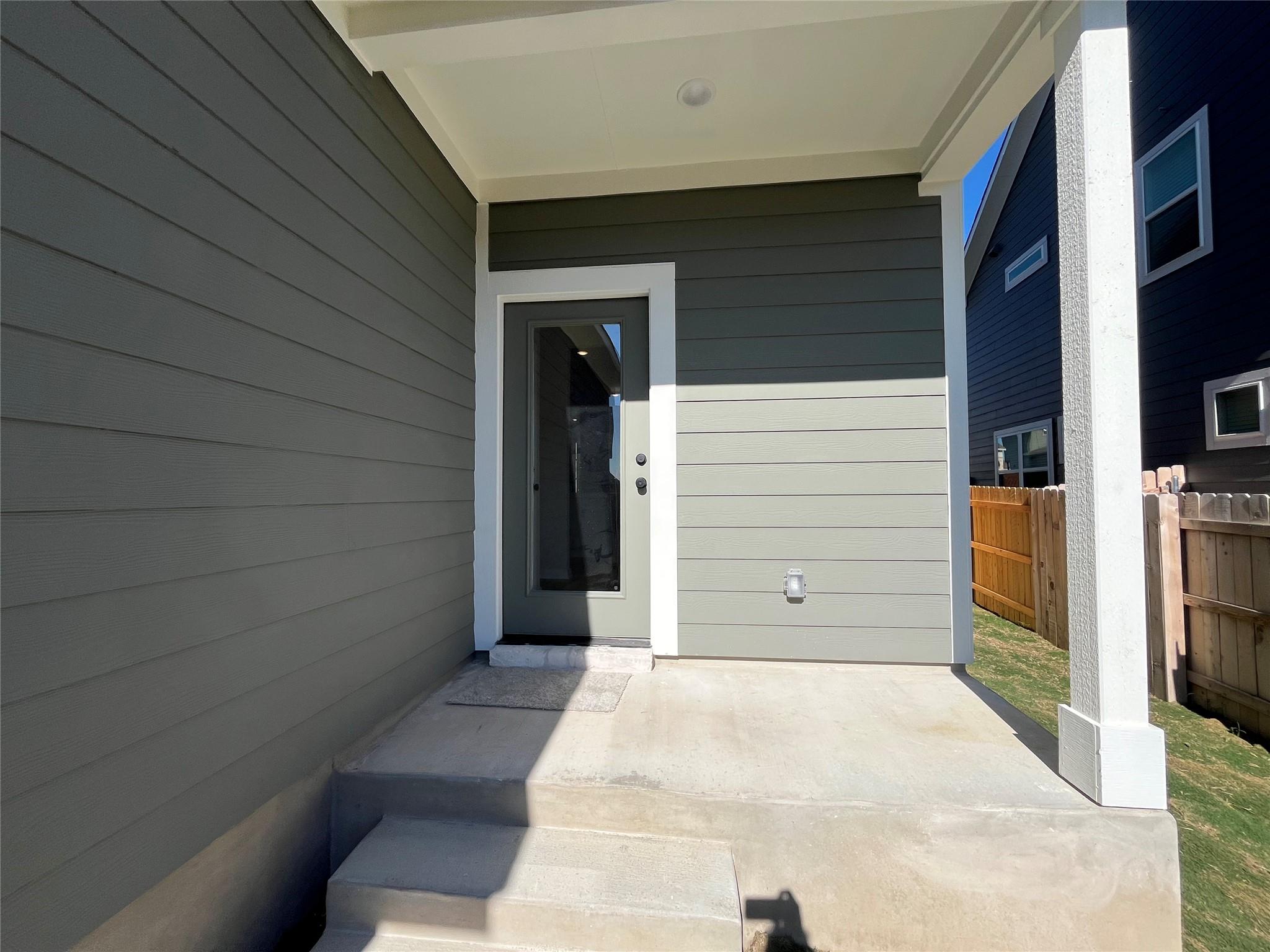 125 Kiowa Bnd, Liberty Hill, TX 78642