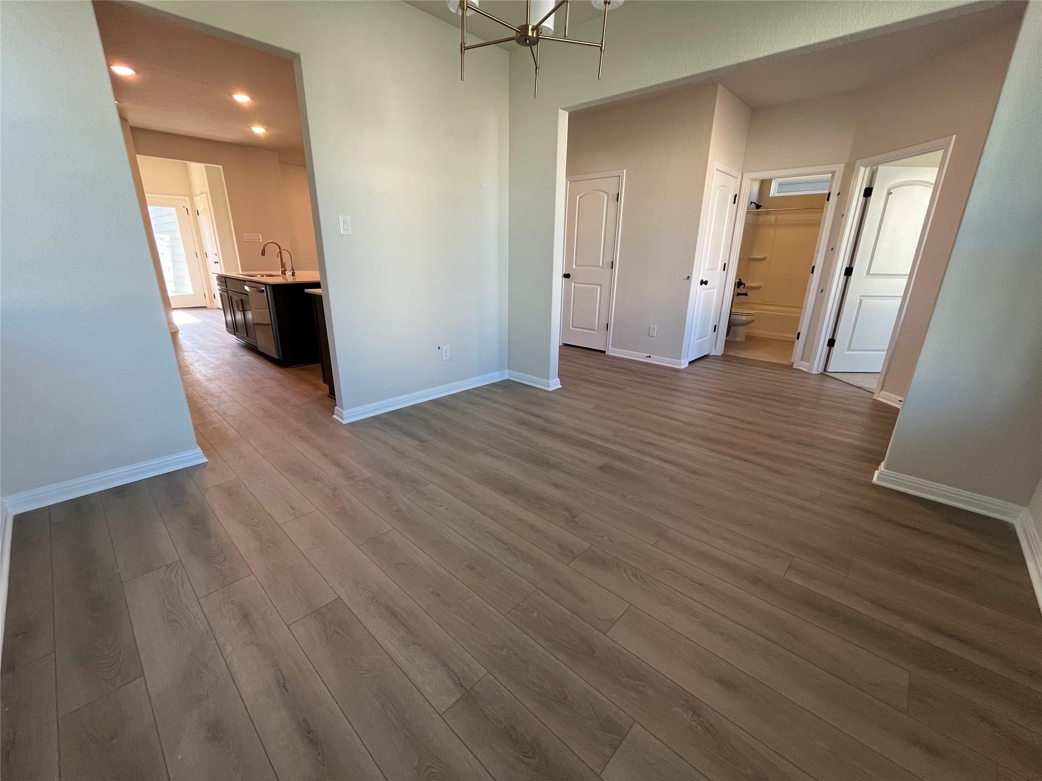 125 Kiowa Bnd, Liberty Hill, TX 78642