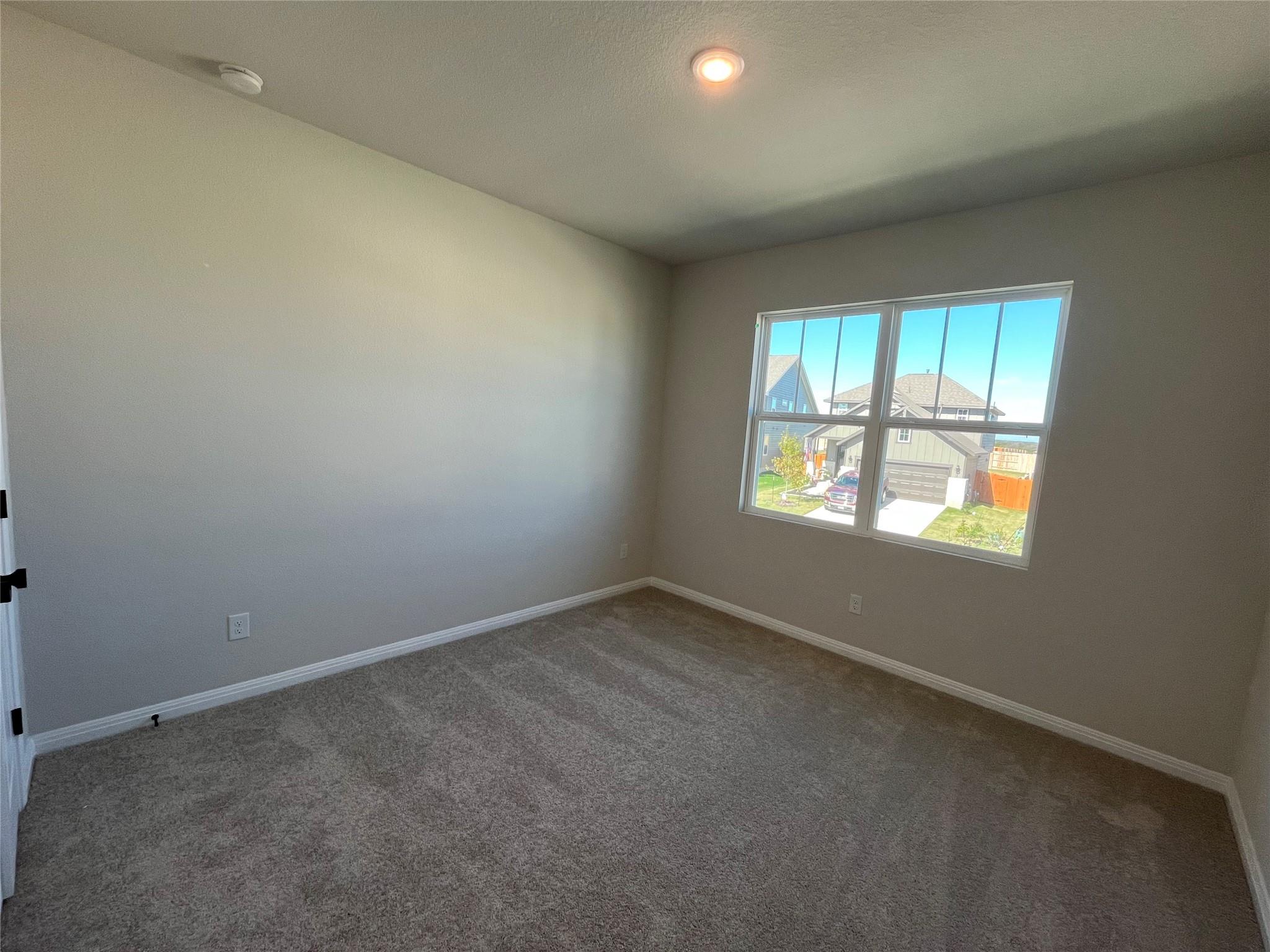 125 Kiowa Bnd, Liberty Hill, TX 78642