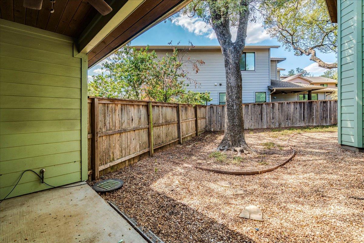 4006 Valley View Rd # B, Austin, TX 78704