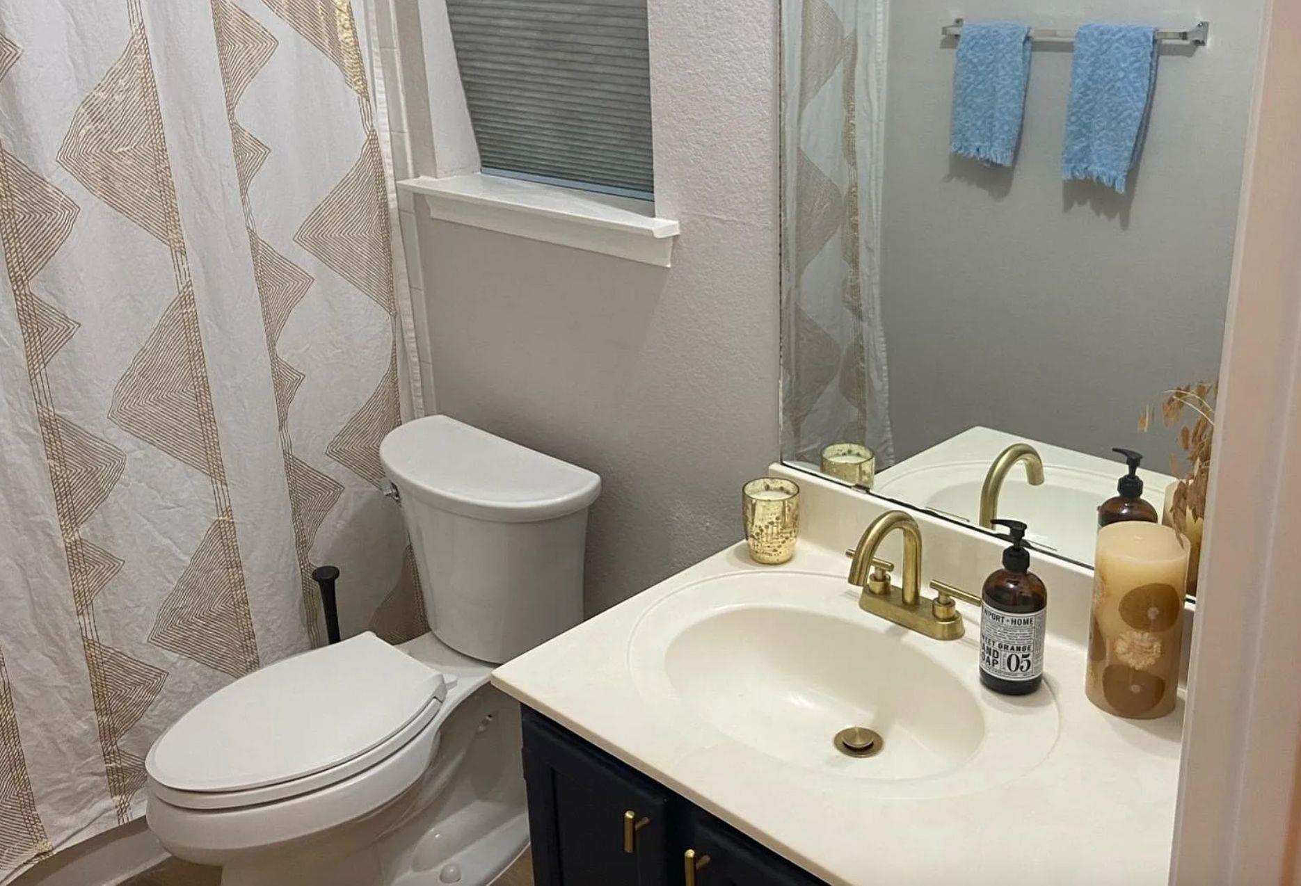 15405 Quinley Dr, Austin, TX 78728