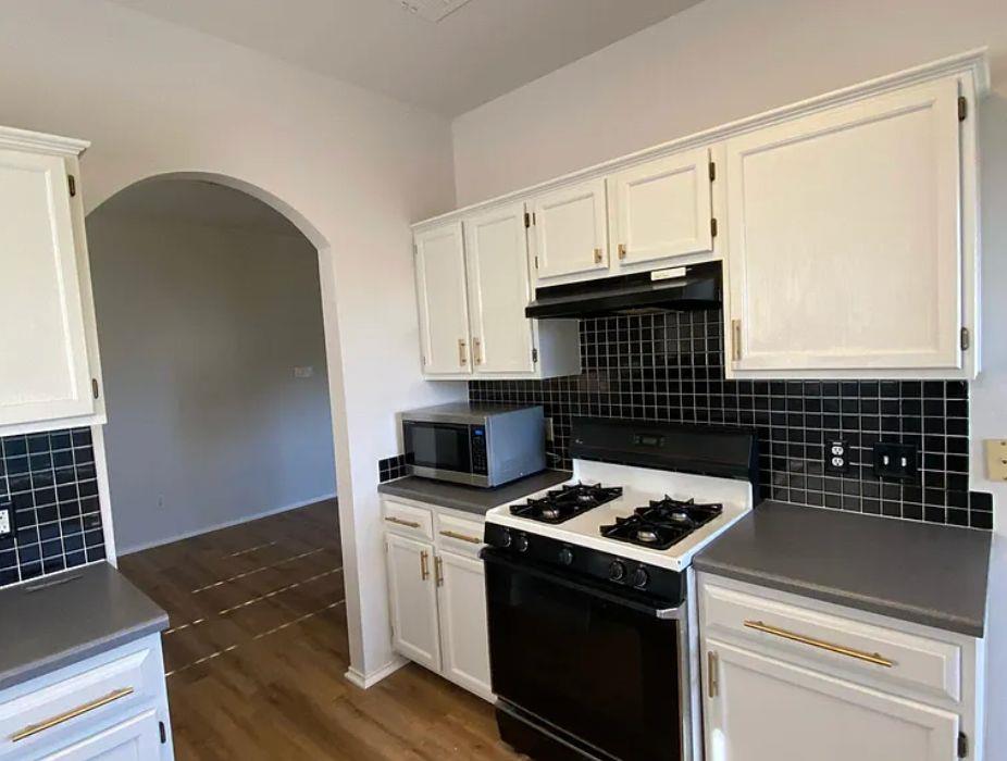 15405 Quinley Dr, Austin, TX 78728