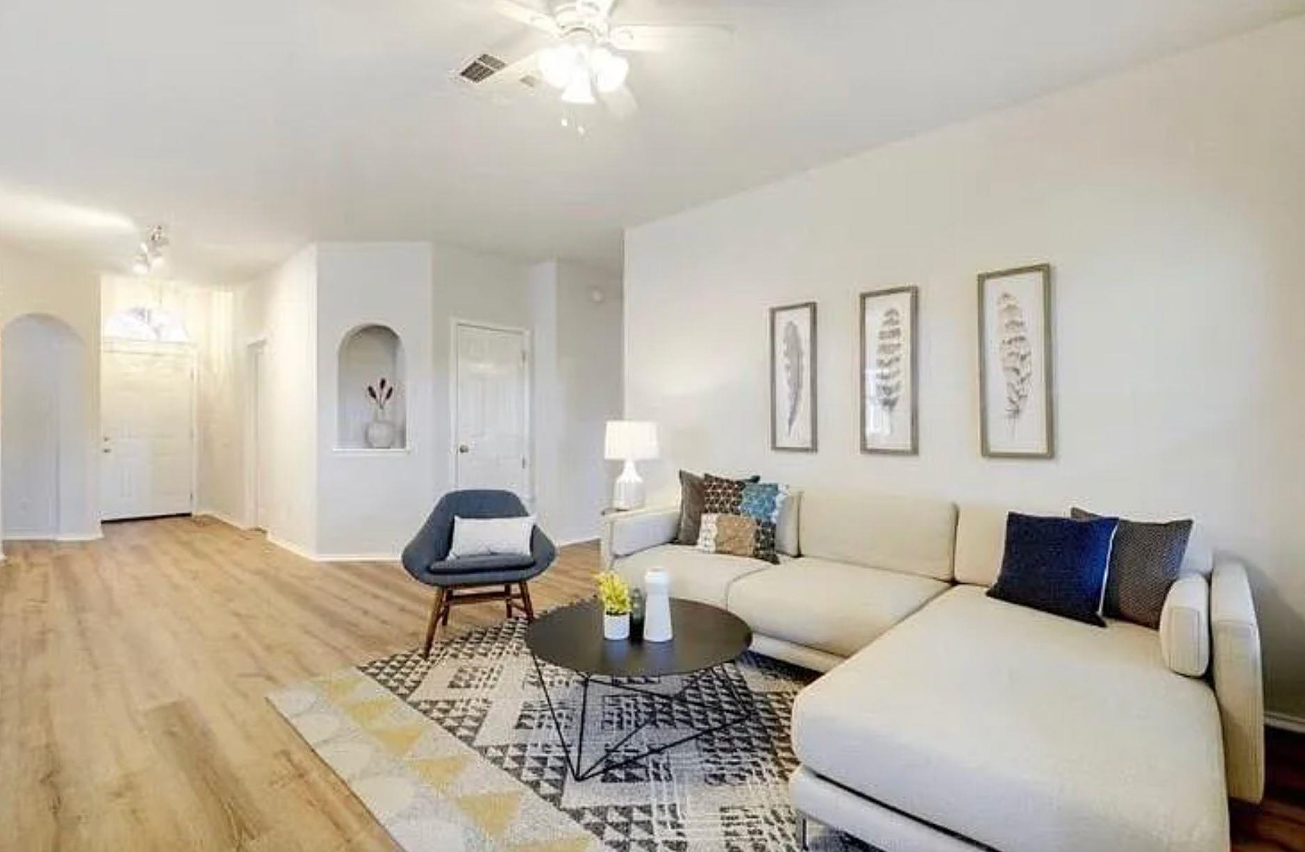 15405 Quinley Dr, Austin, TX 78728