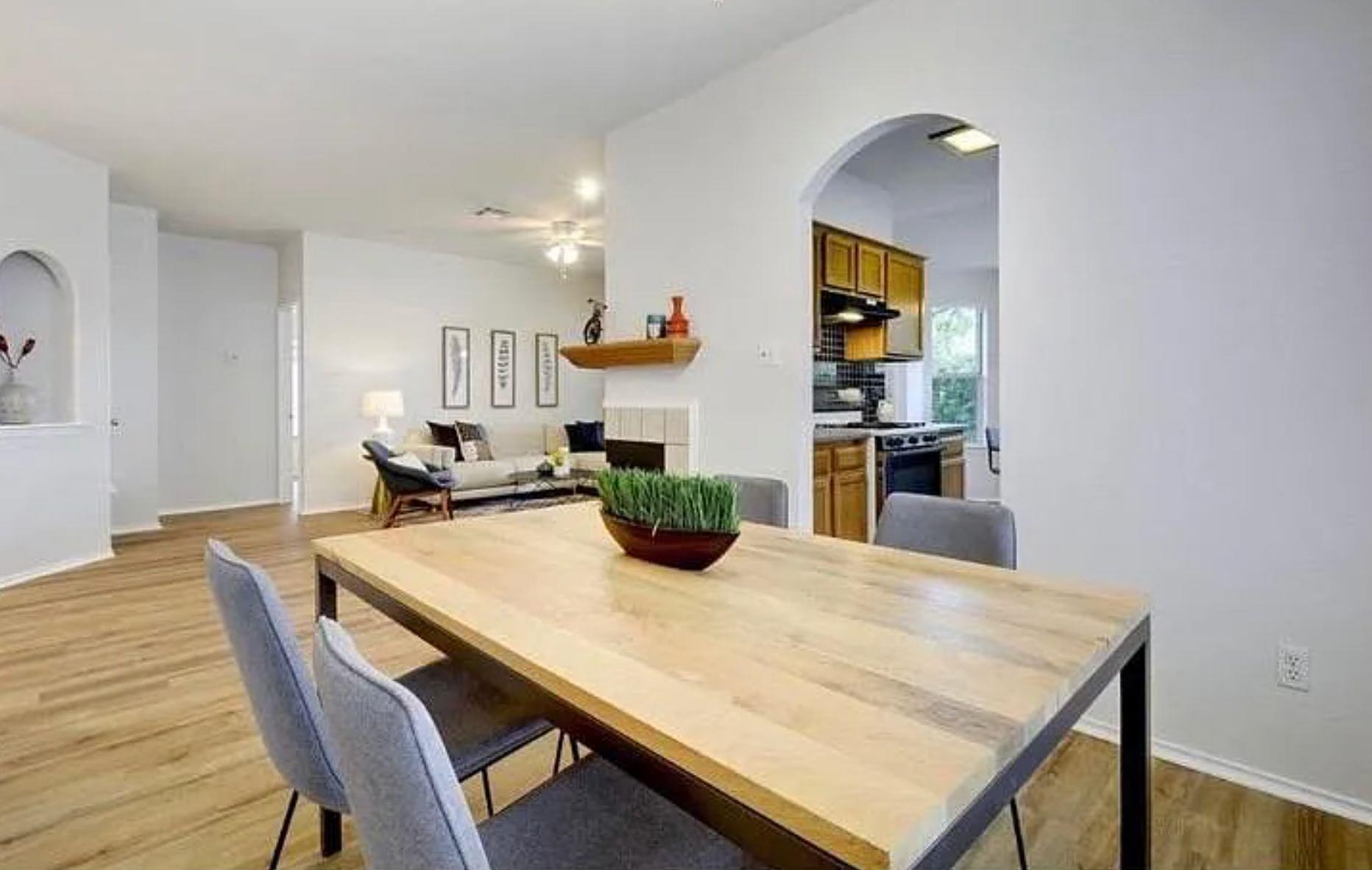 15405 Quinley Dr, Austin, TX 78728