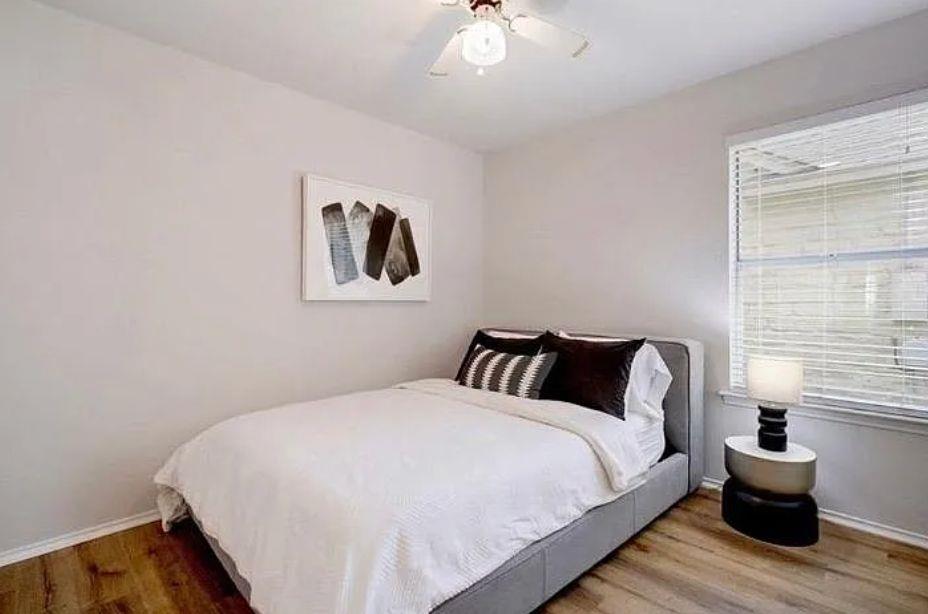 15405 Quinley Dr, Austin, TX 78728