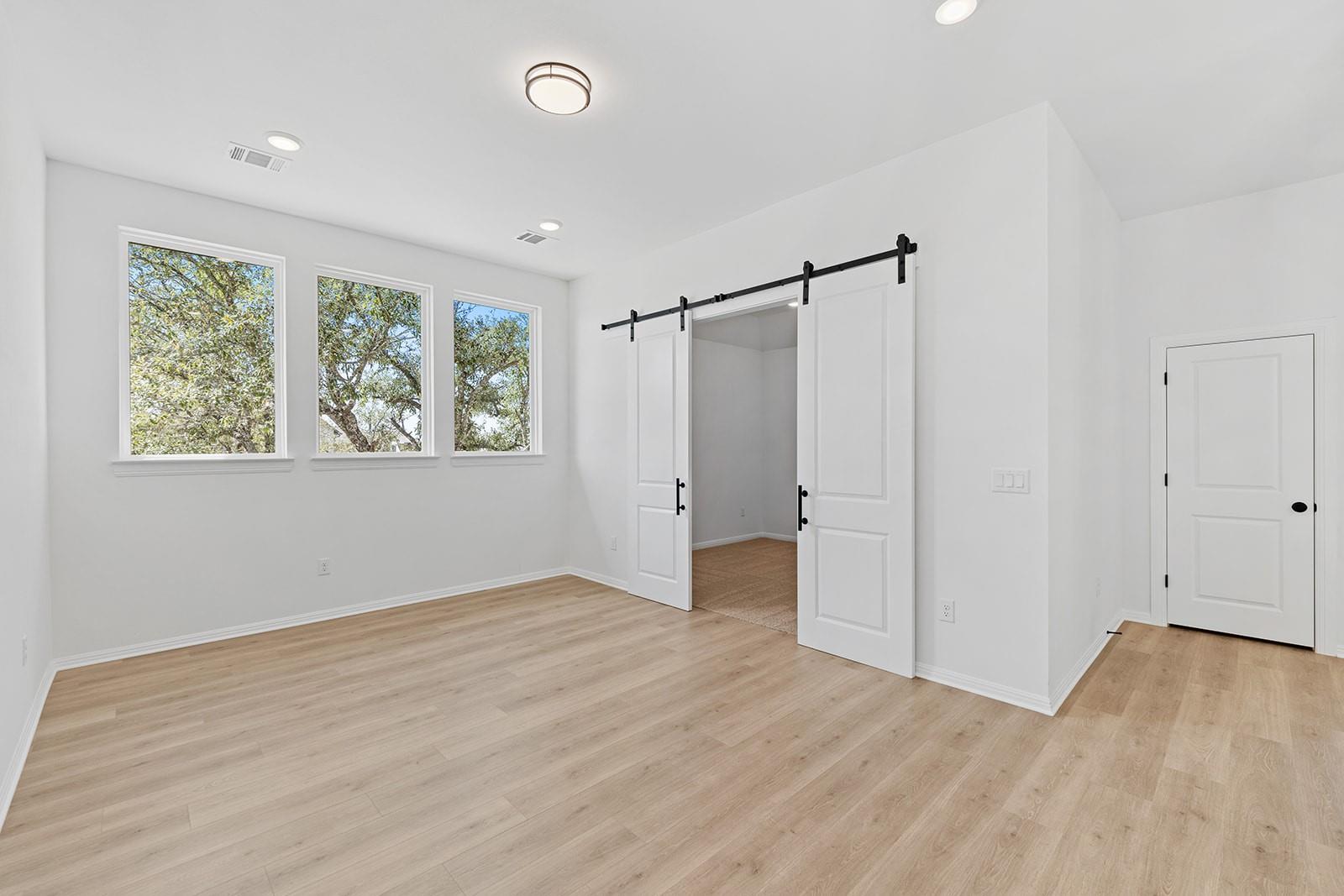 304 Barnstorm Ln, Georgetown, TX 78628