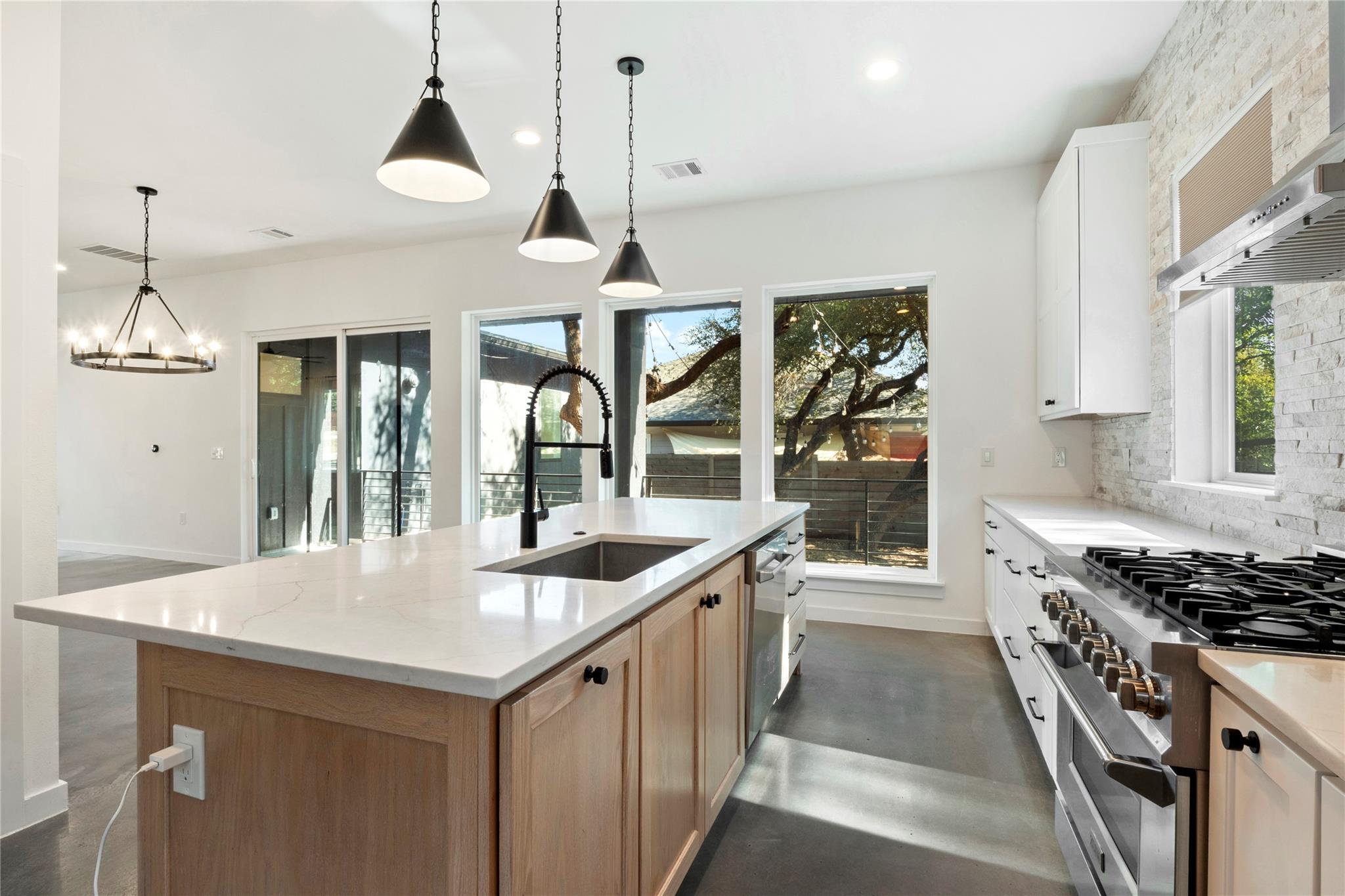 18205 Fair Ln, Jonestown, TX 78645