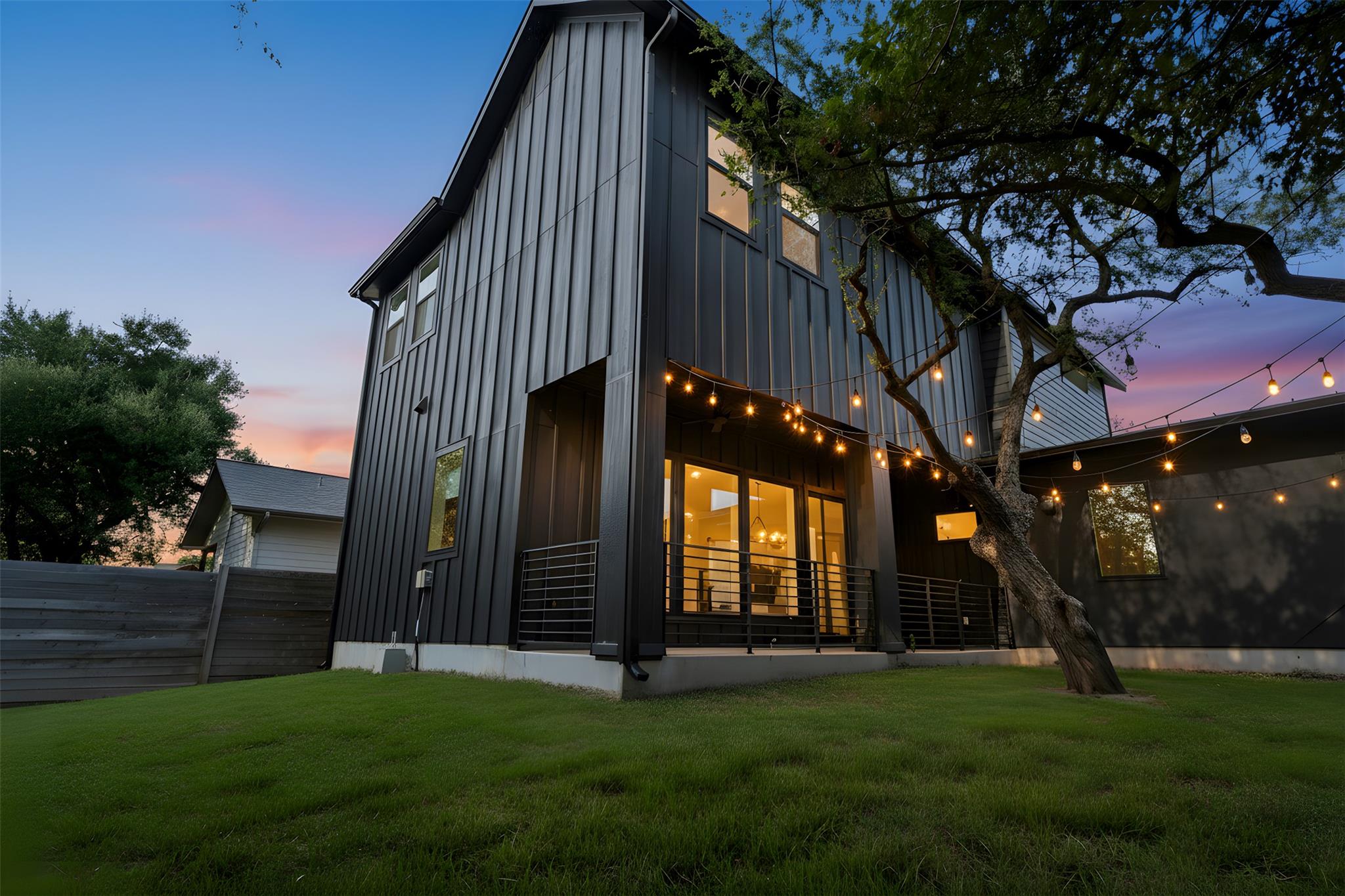 18205 Fair Ln, Jonestown, TX 78645