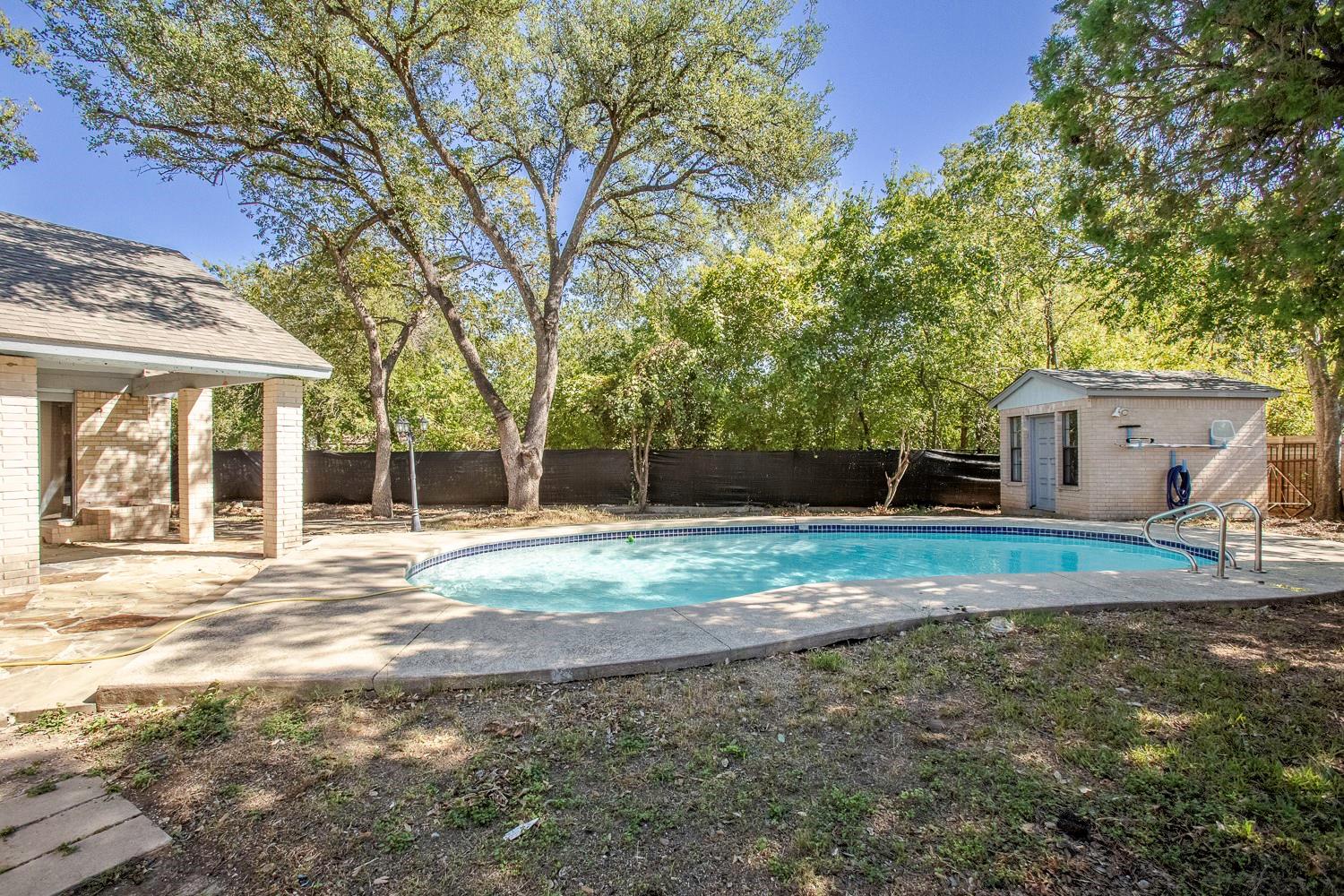 6303 Cannes Cir, Austin, TX 78745