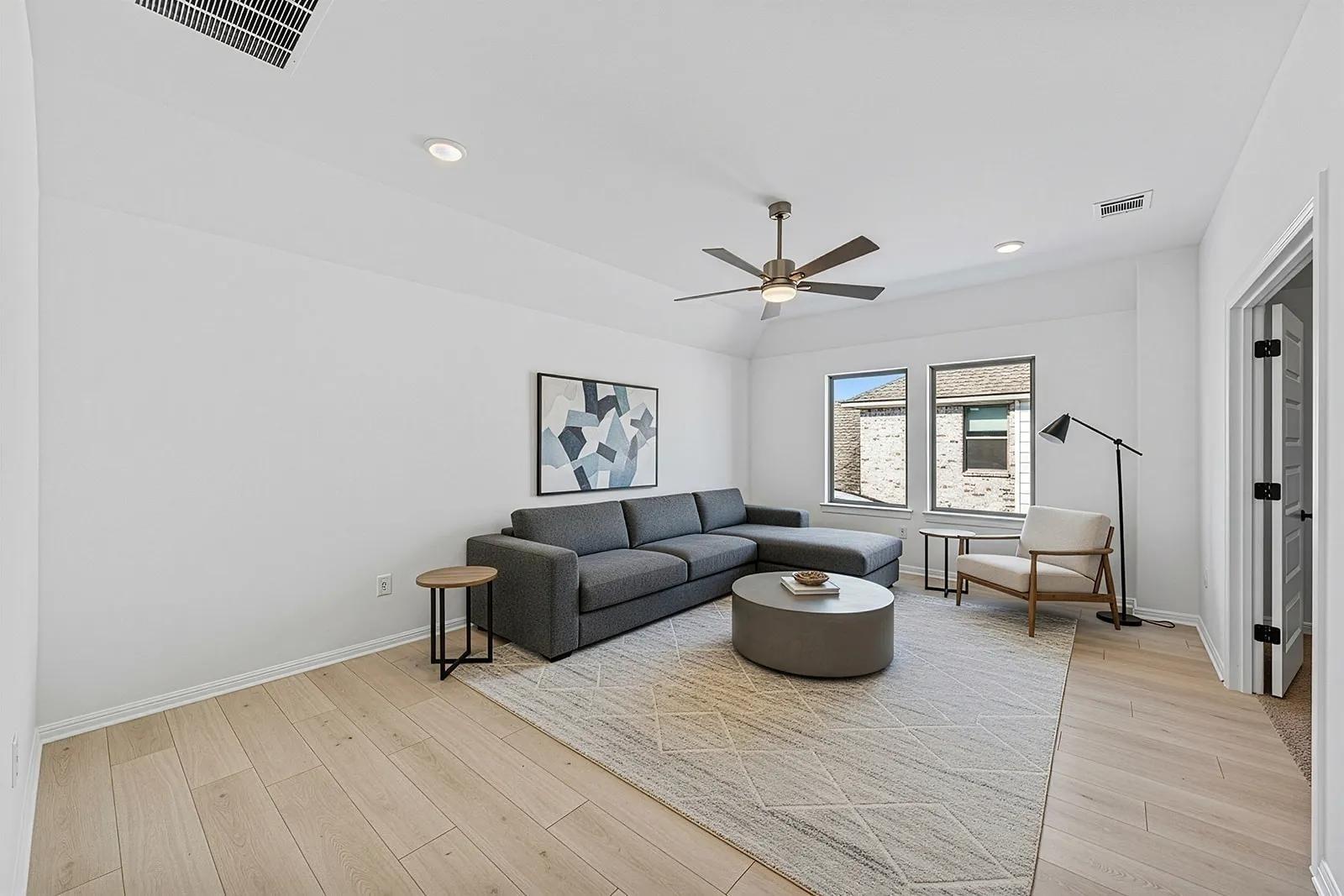 209 Barnstorm Ln, Georgetown, TX 78628