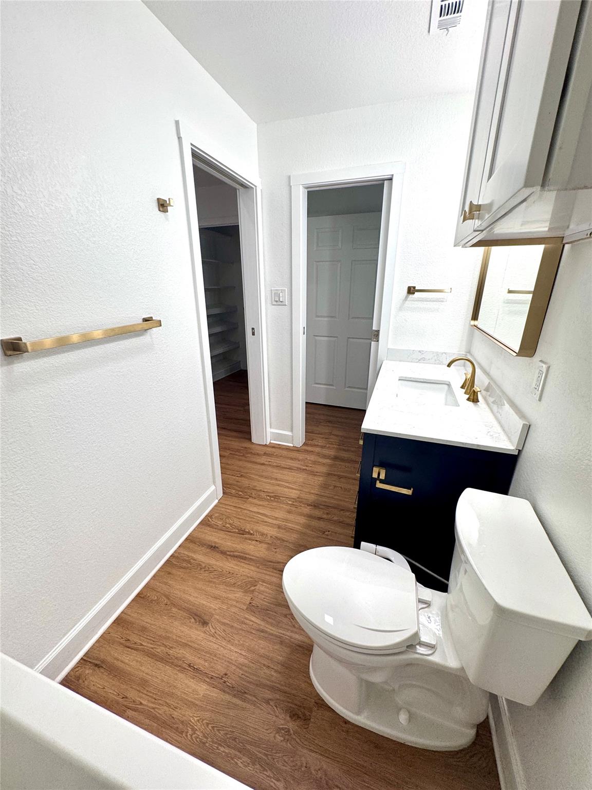 6011 Nuckols Crossing Rd, Austin, TX 78744