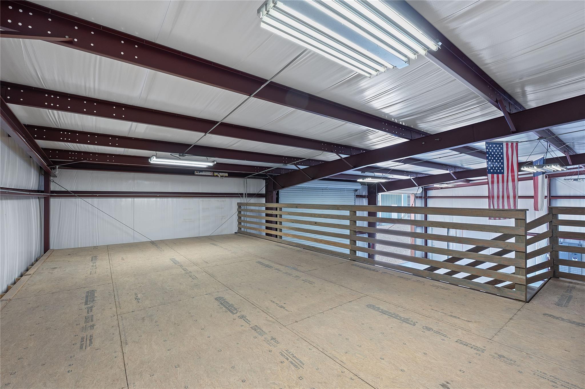 217 Southern Dr, Johnson City, TX 78636