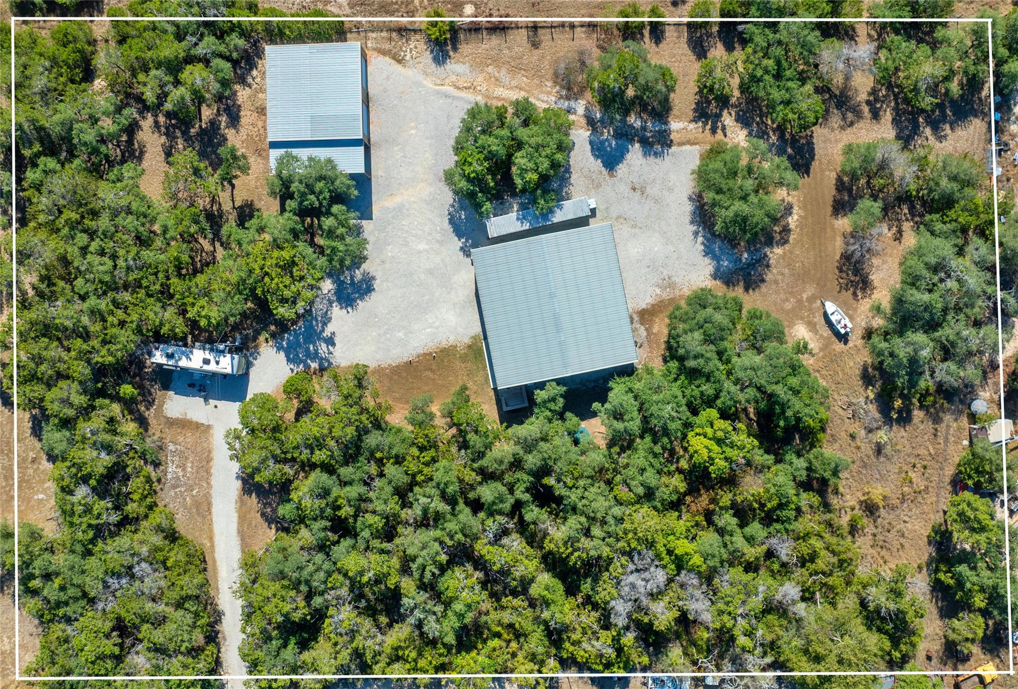 217 Southern Dr, Johnson City, TX 78636