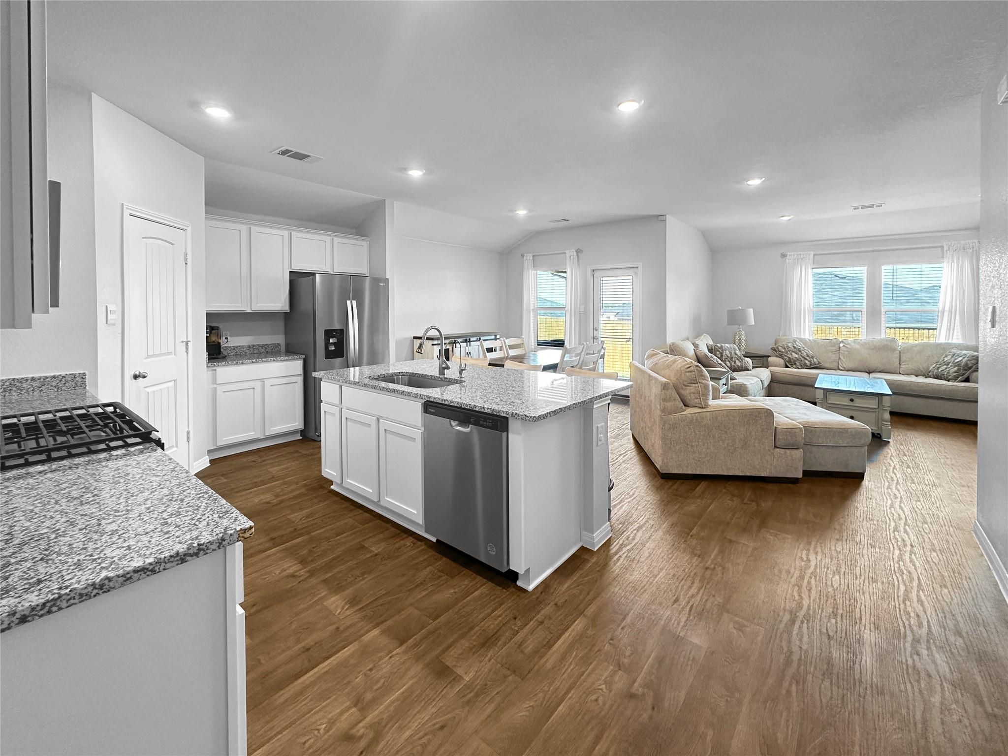 730 Gladiola Loop, Kyle, TX 78640