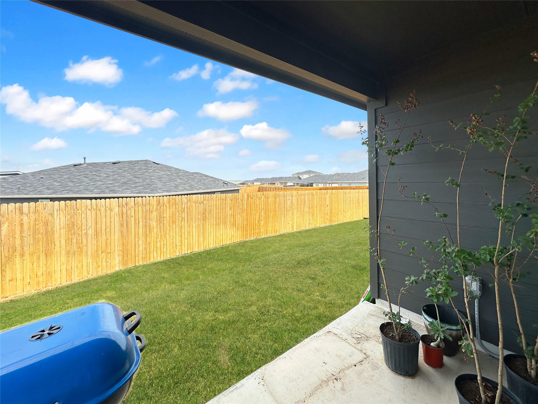 730 Gladiola Loop, Kyle, TX 78640
