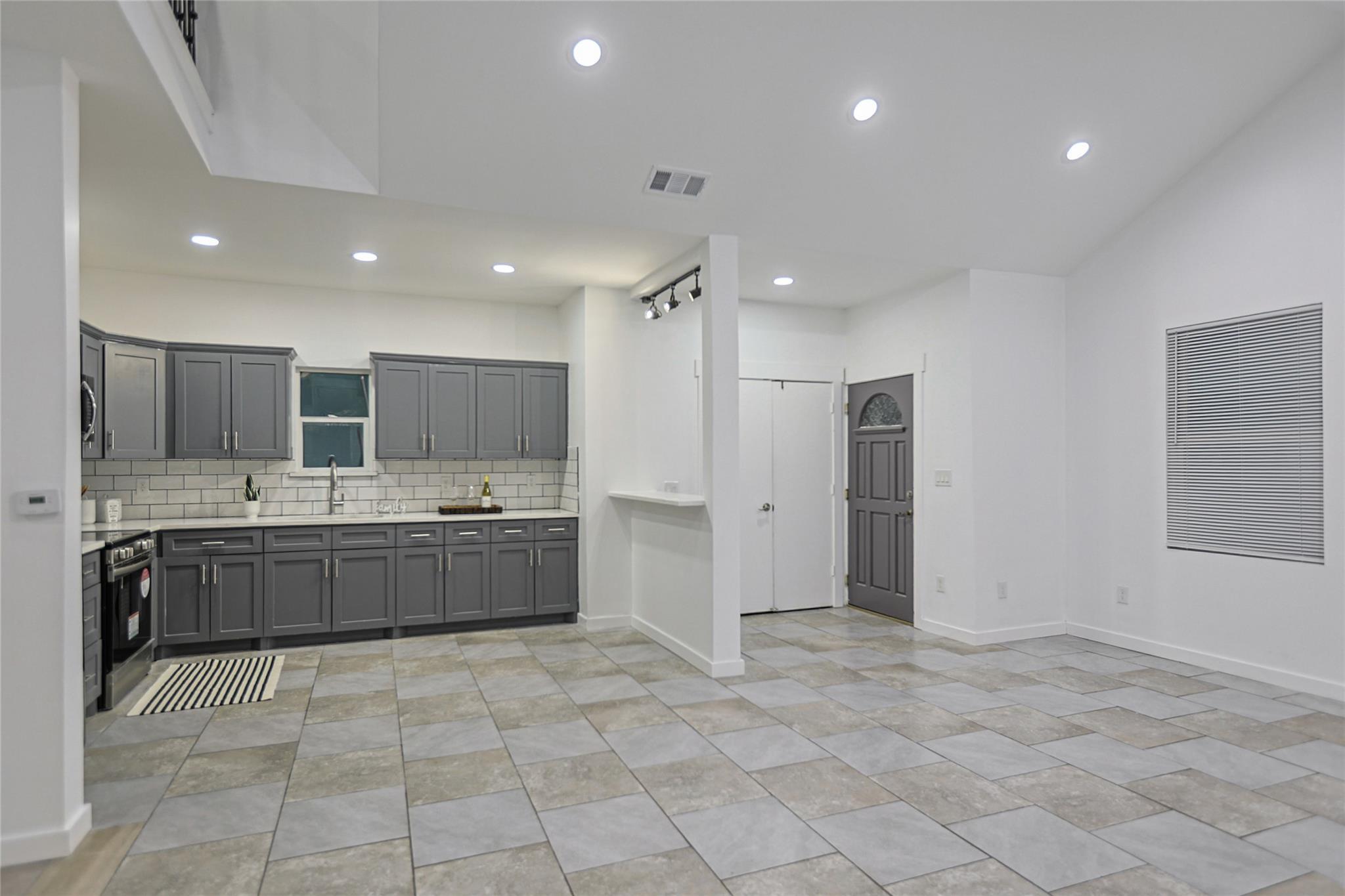 125 Highland Ranch Way, Dale, TX 78616