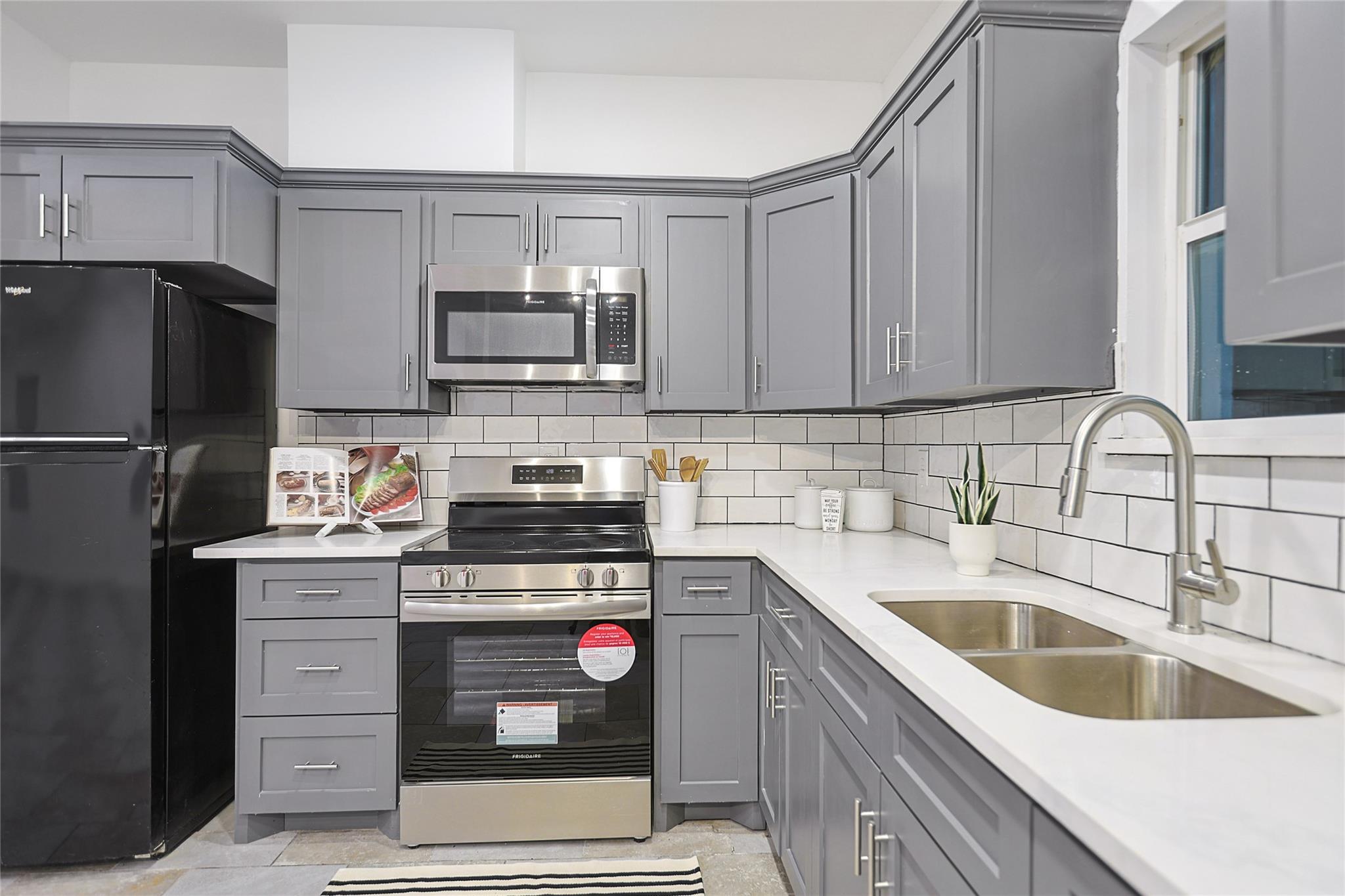 125 Highland Ranch Way, Dale, TX 78616