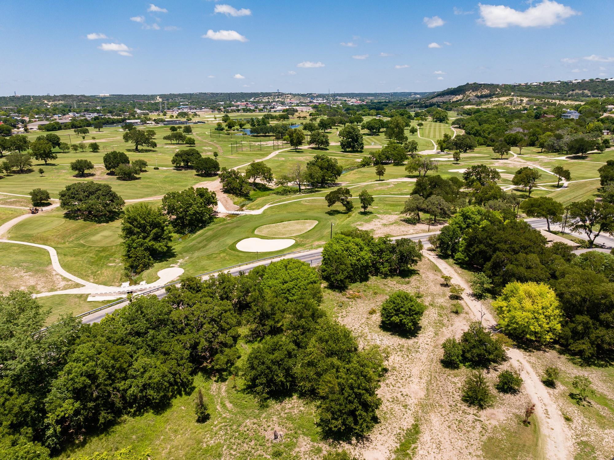 951 Cypress Creek Rd, Kerrville, TX 78028