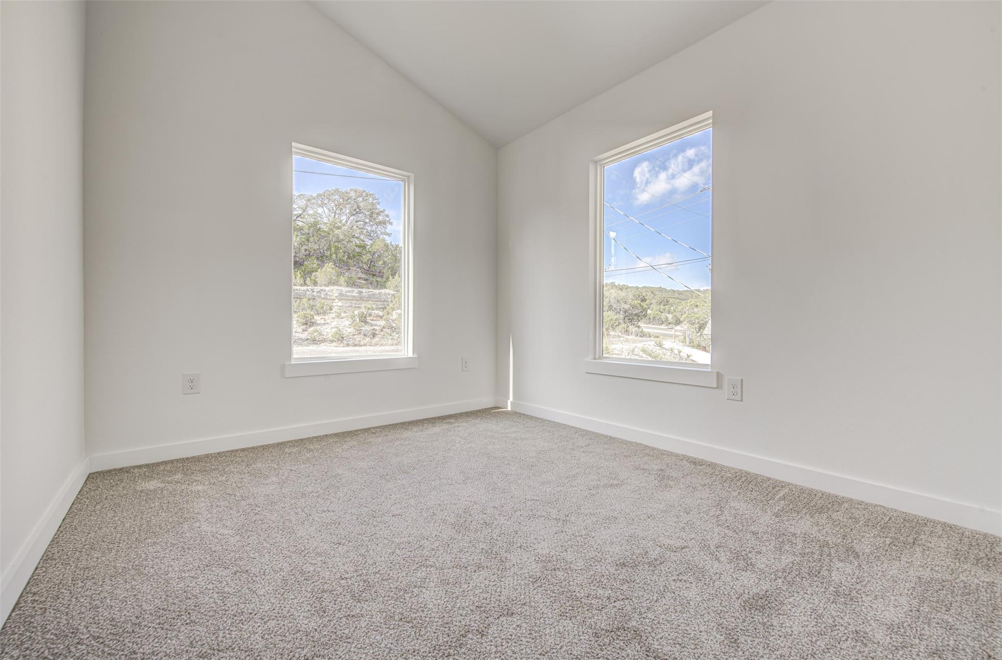 18414 Roundrock Rd, Jonestown, TX 78645