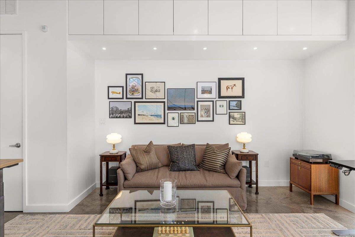 2301 S 5th St # 6, Austin, TX 78704