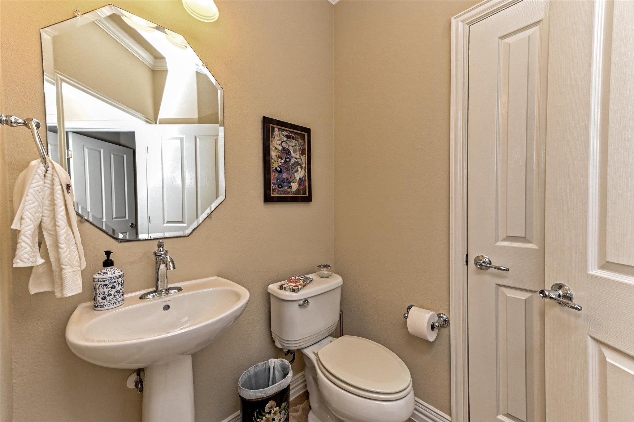 302 Pipe Creek Ln, Georgetown, TX 78633