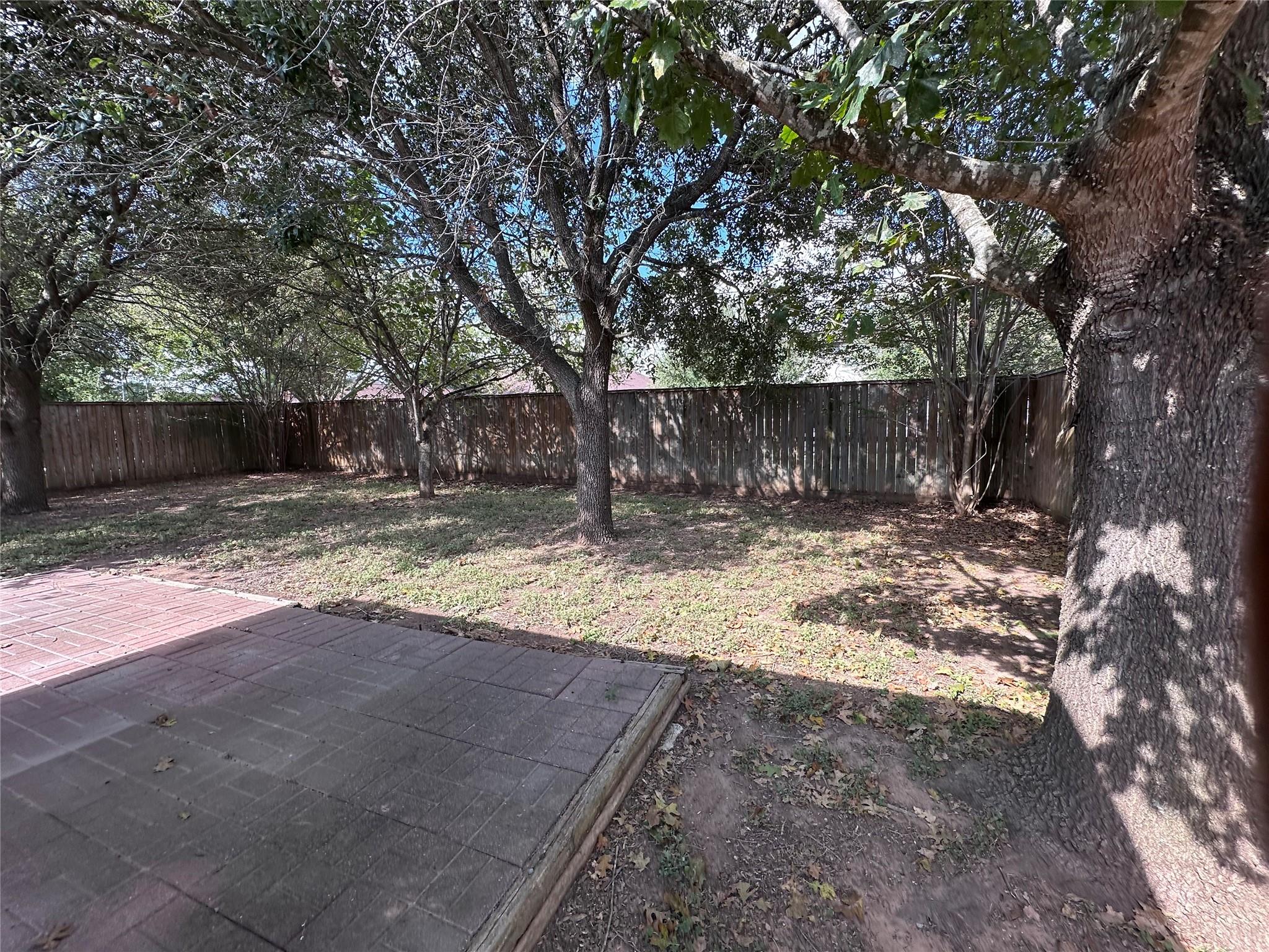 320 Schaefer Blvd, Bastrop, TX 78602