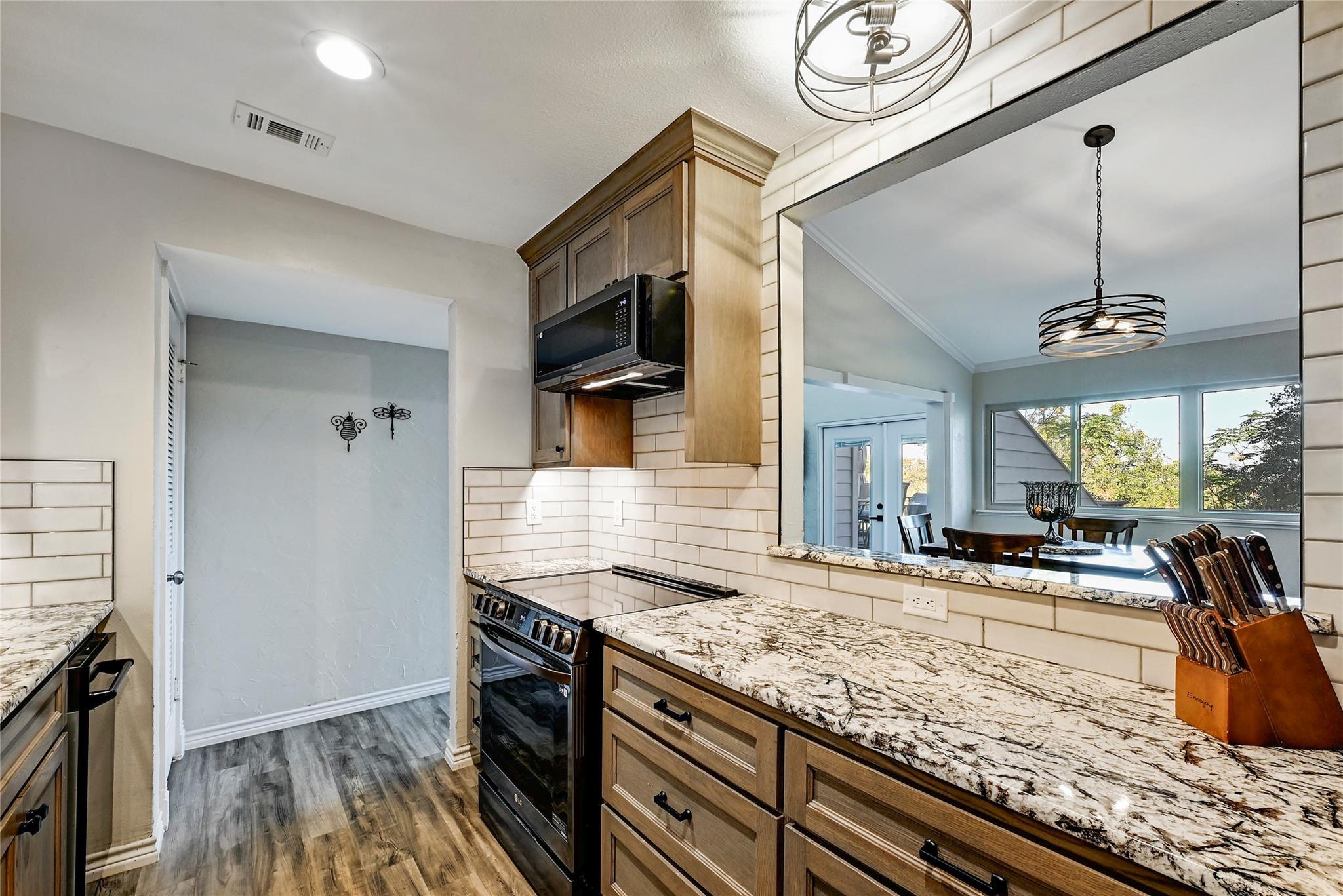 400 Hi There # 101, Horseshoe Bay, TX 78657